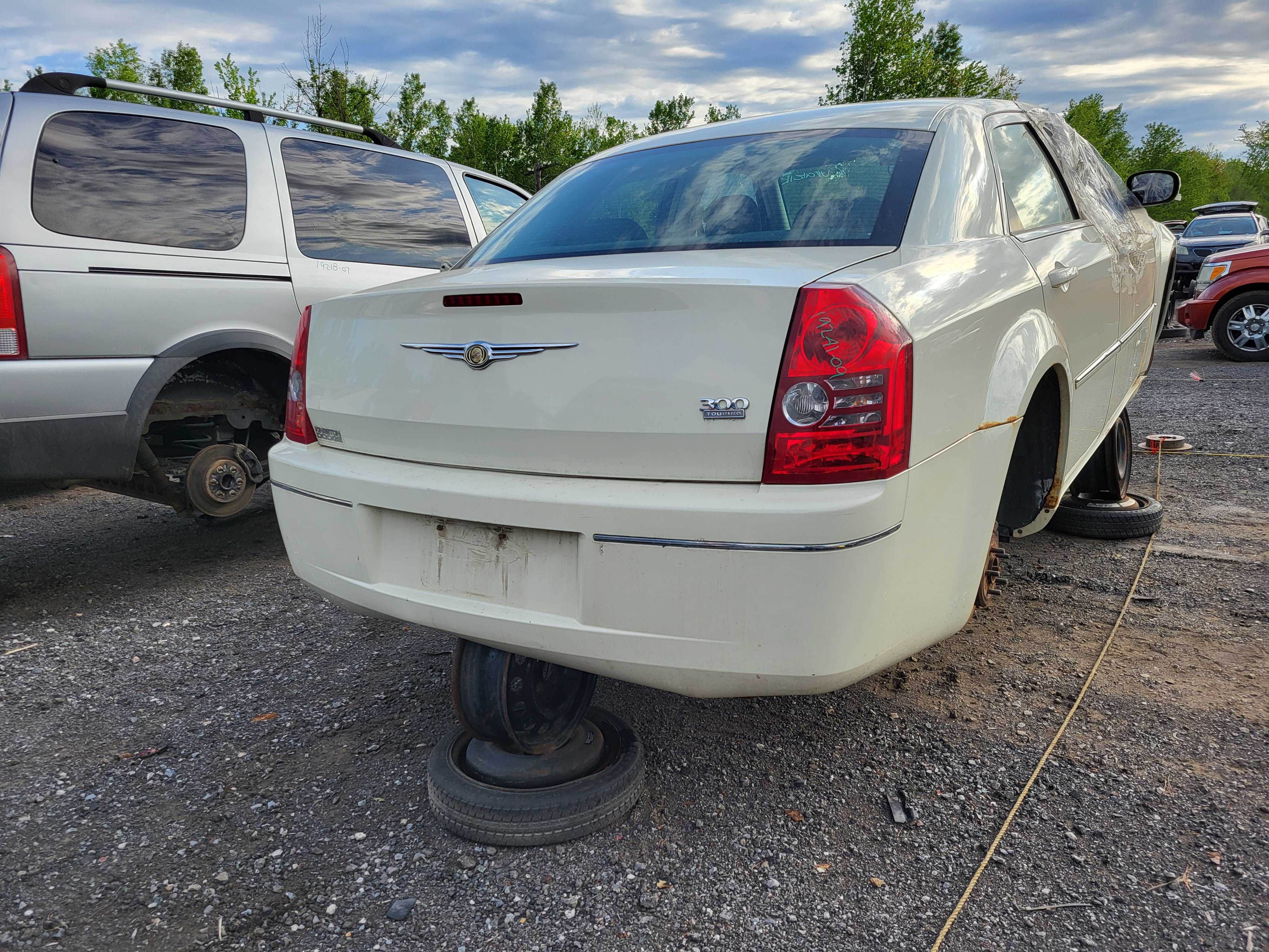 CHRYSLER 300 2009