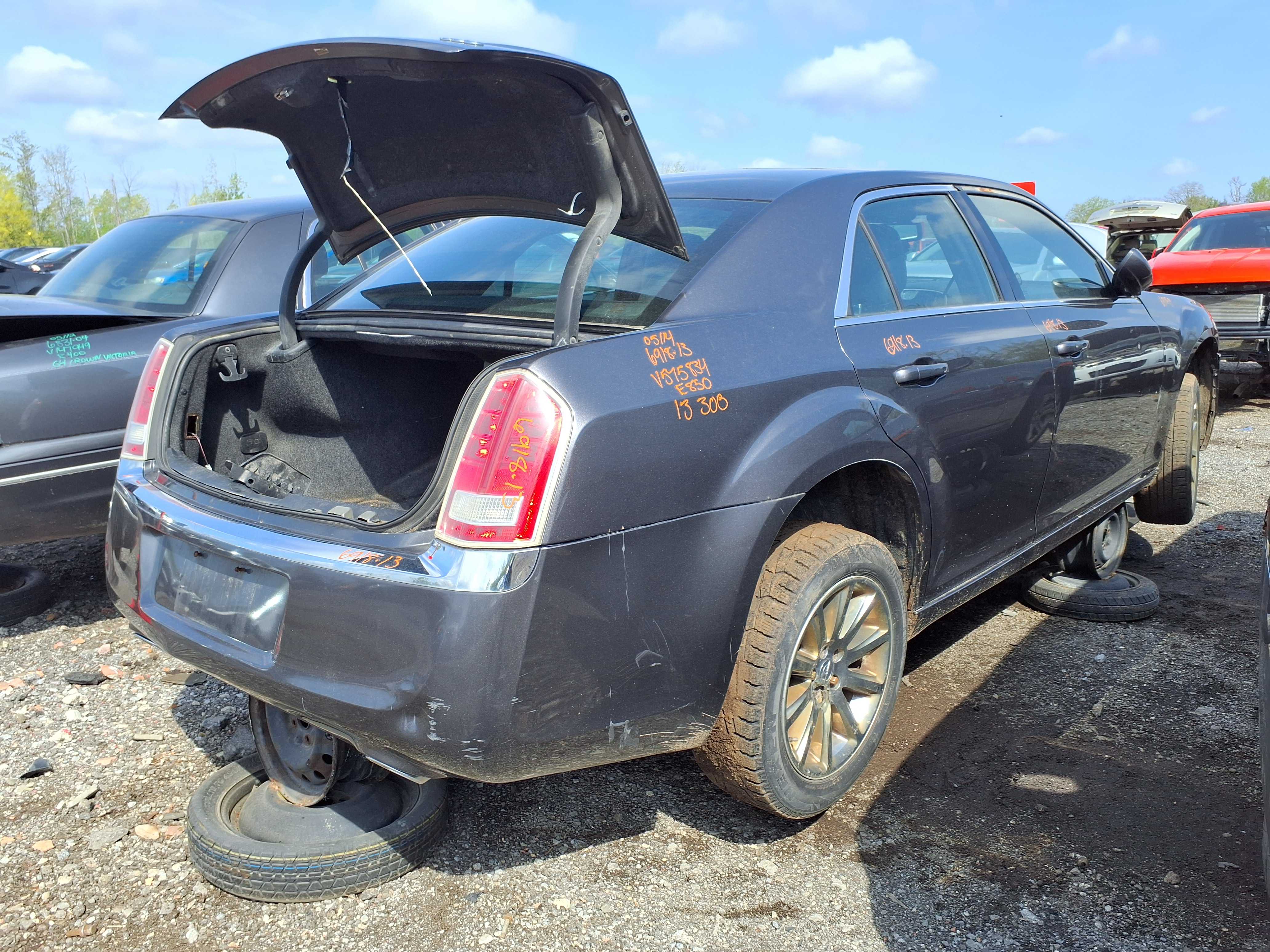 CHRYSLER 300 2013