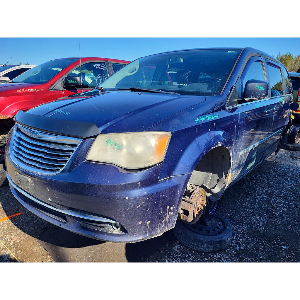 CHRYSLER TOWN &amp; COUNTRY 2012