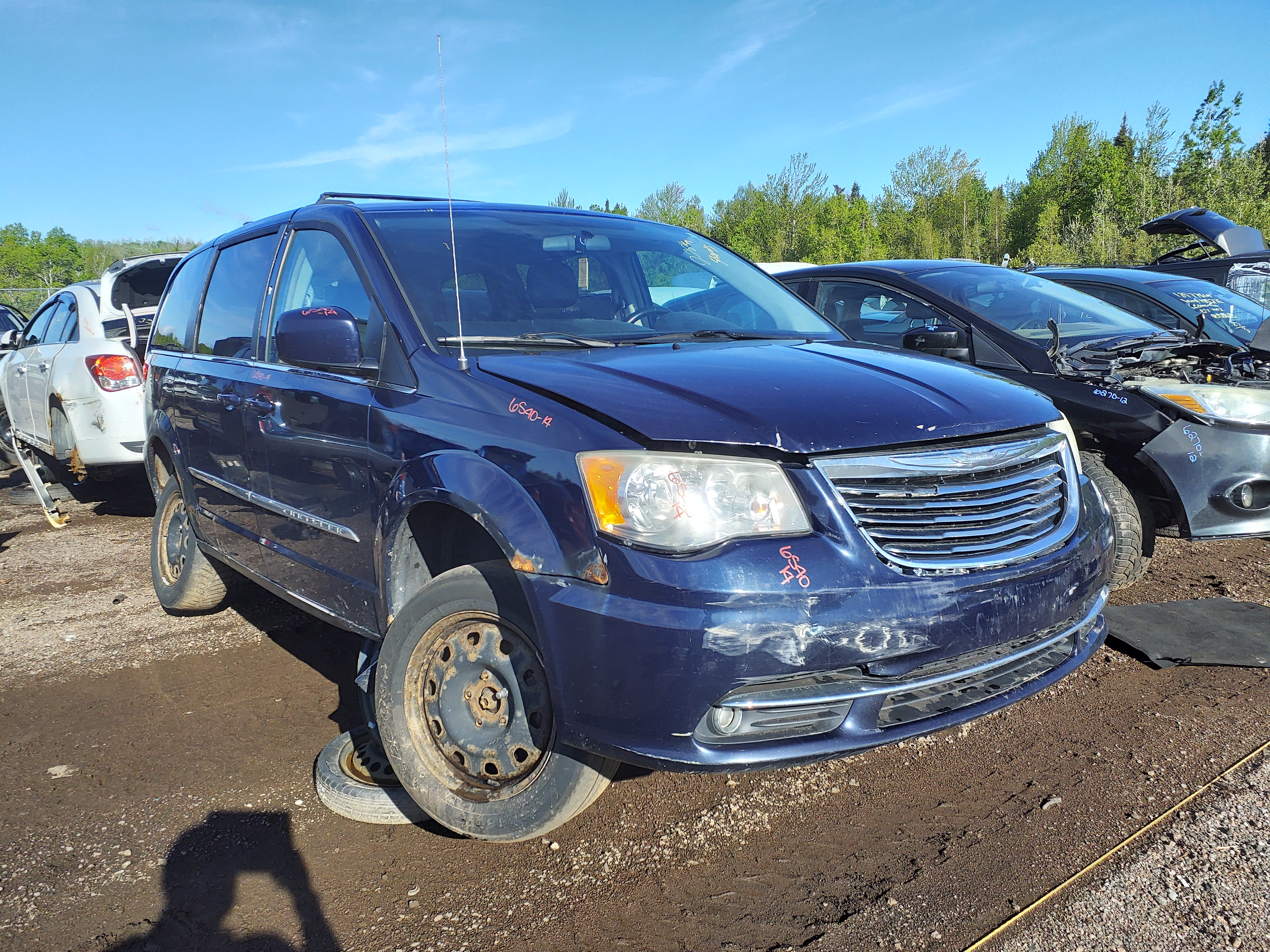 CHRYSLER TOWN &amp; COUNTRY 2014