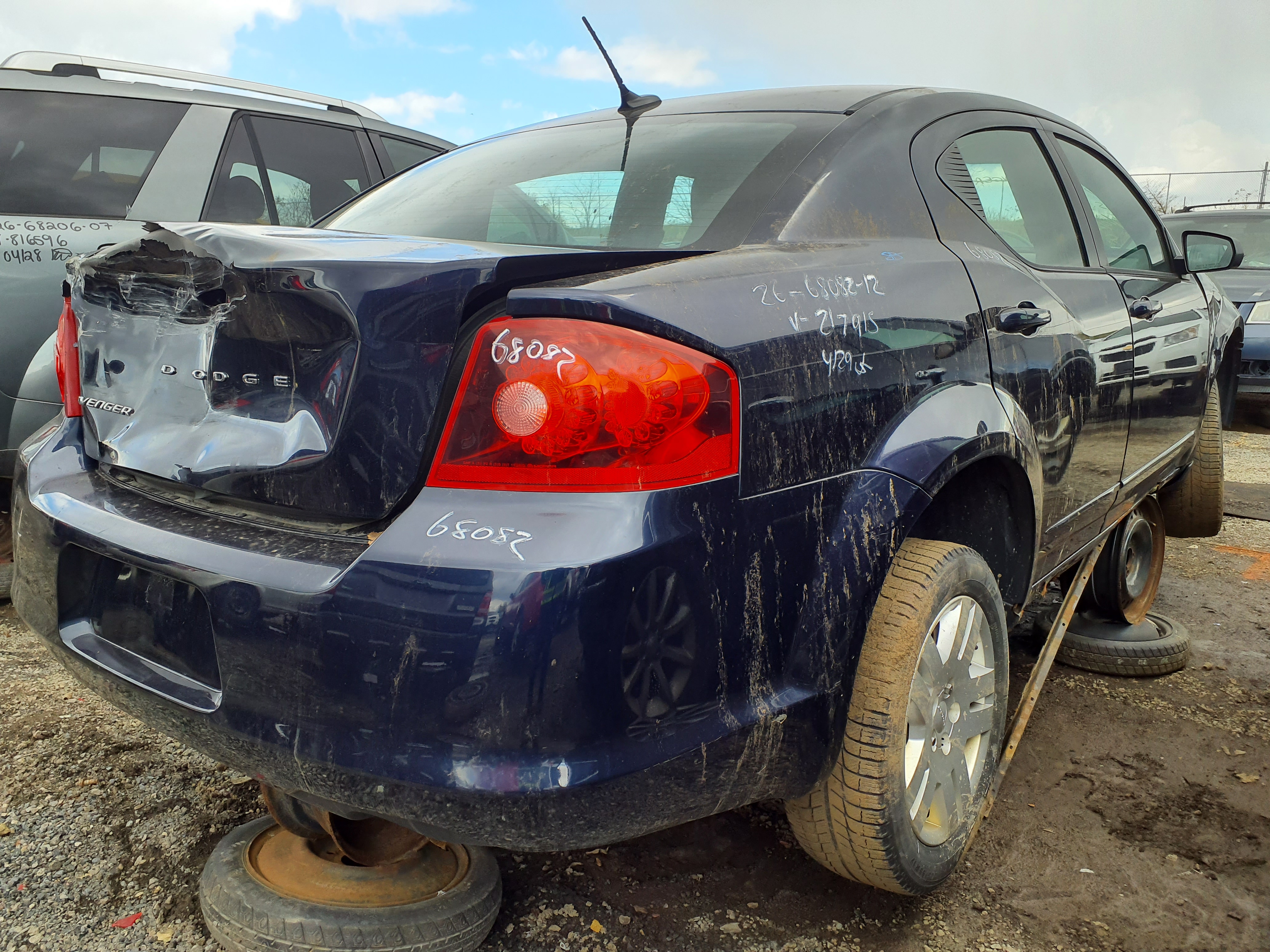 DODGE AVENGER 2012