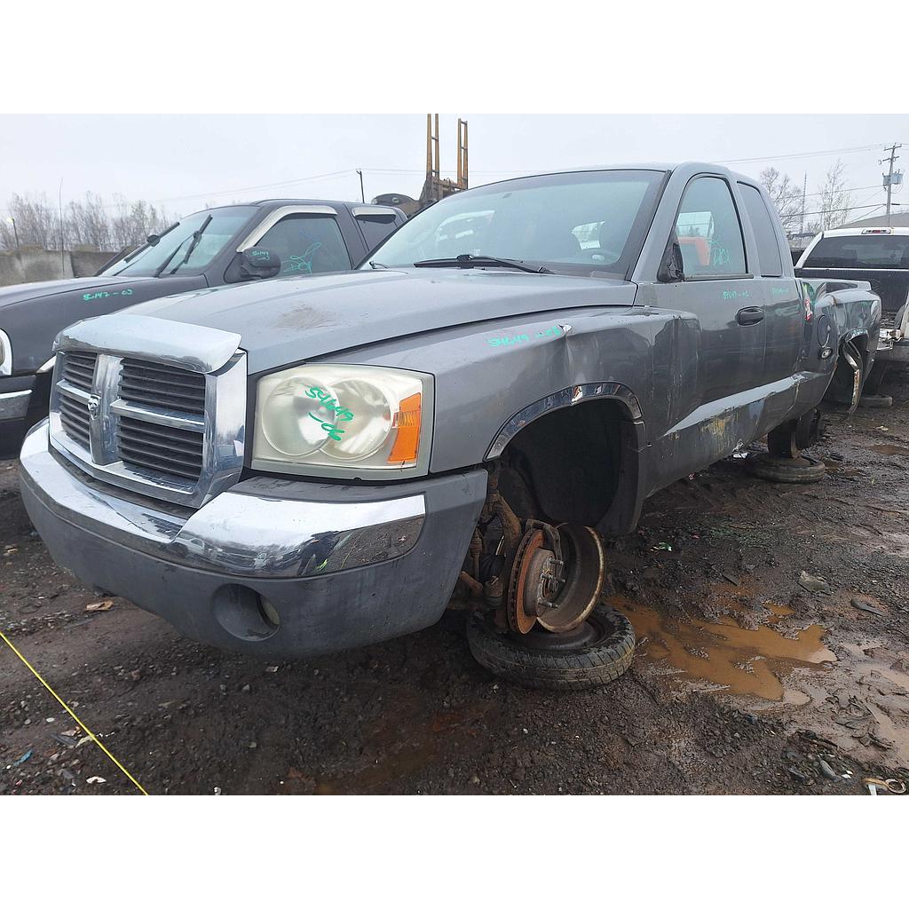 DODGE DAKOTA 2006