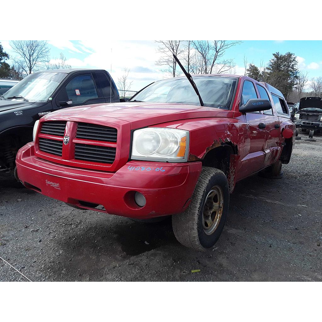 DODGE DAKOTA 2006