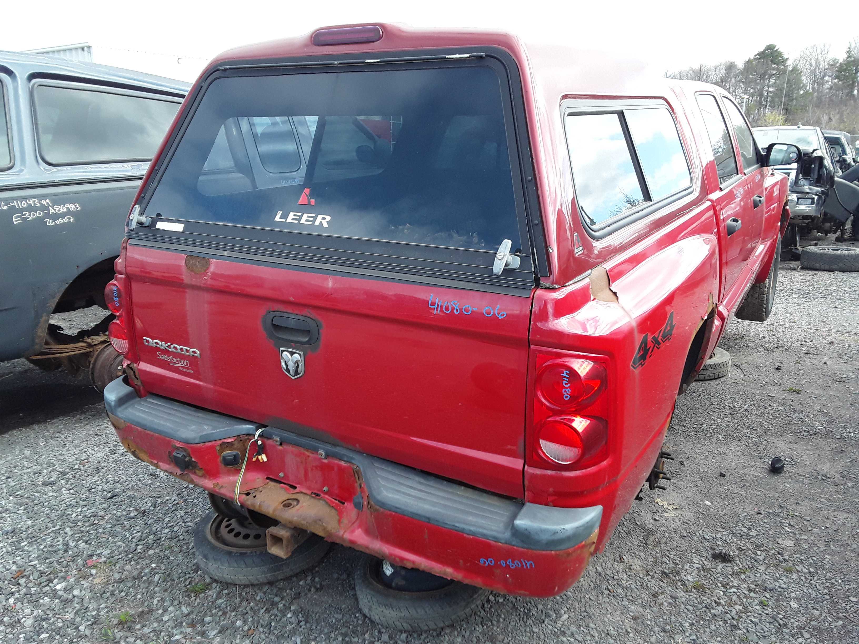DODGE DAKOTA 2006