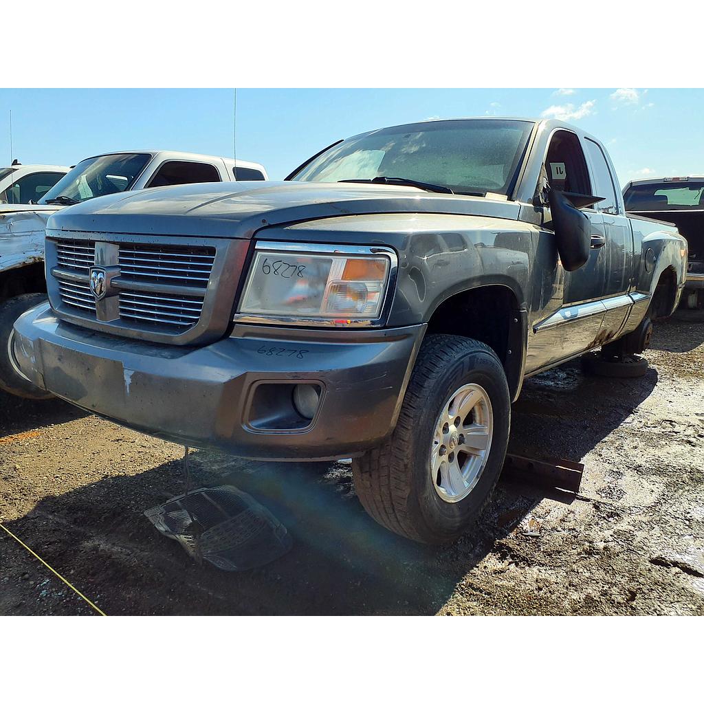 DODGE DAKOTA 2008