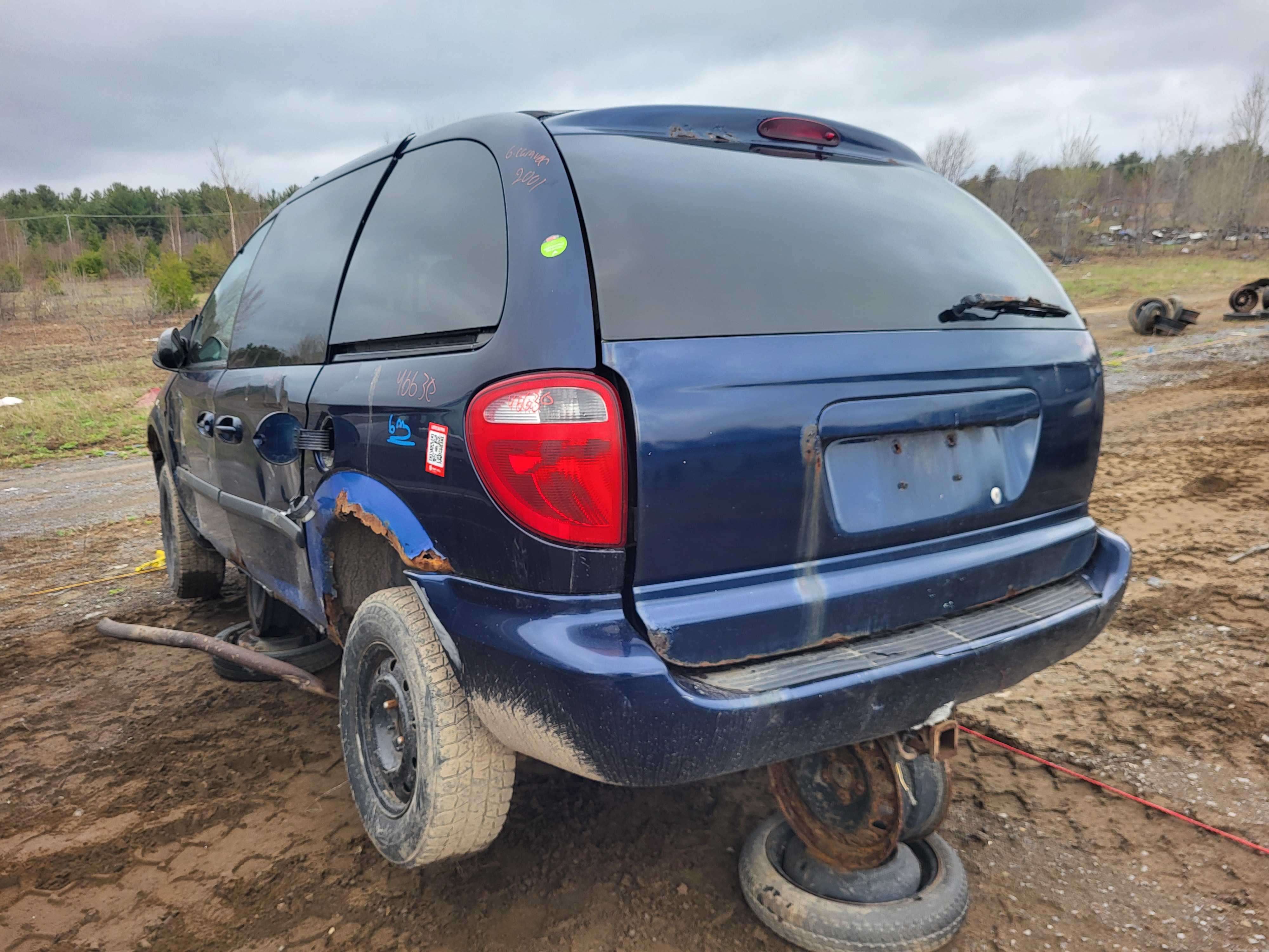 DODGE GRAND CARAVAN 2001