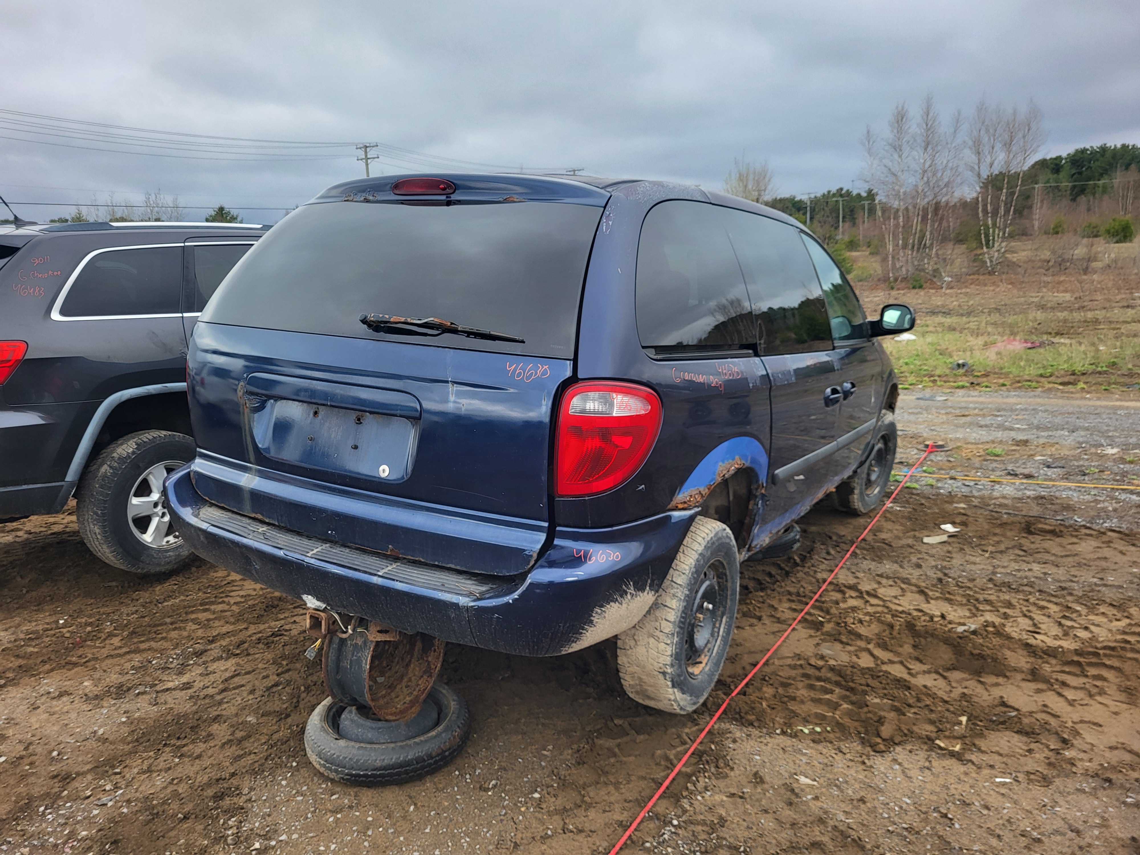 DODGE GRAND CARAVAN 2001