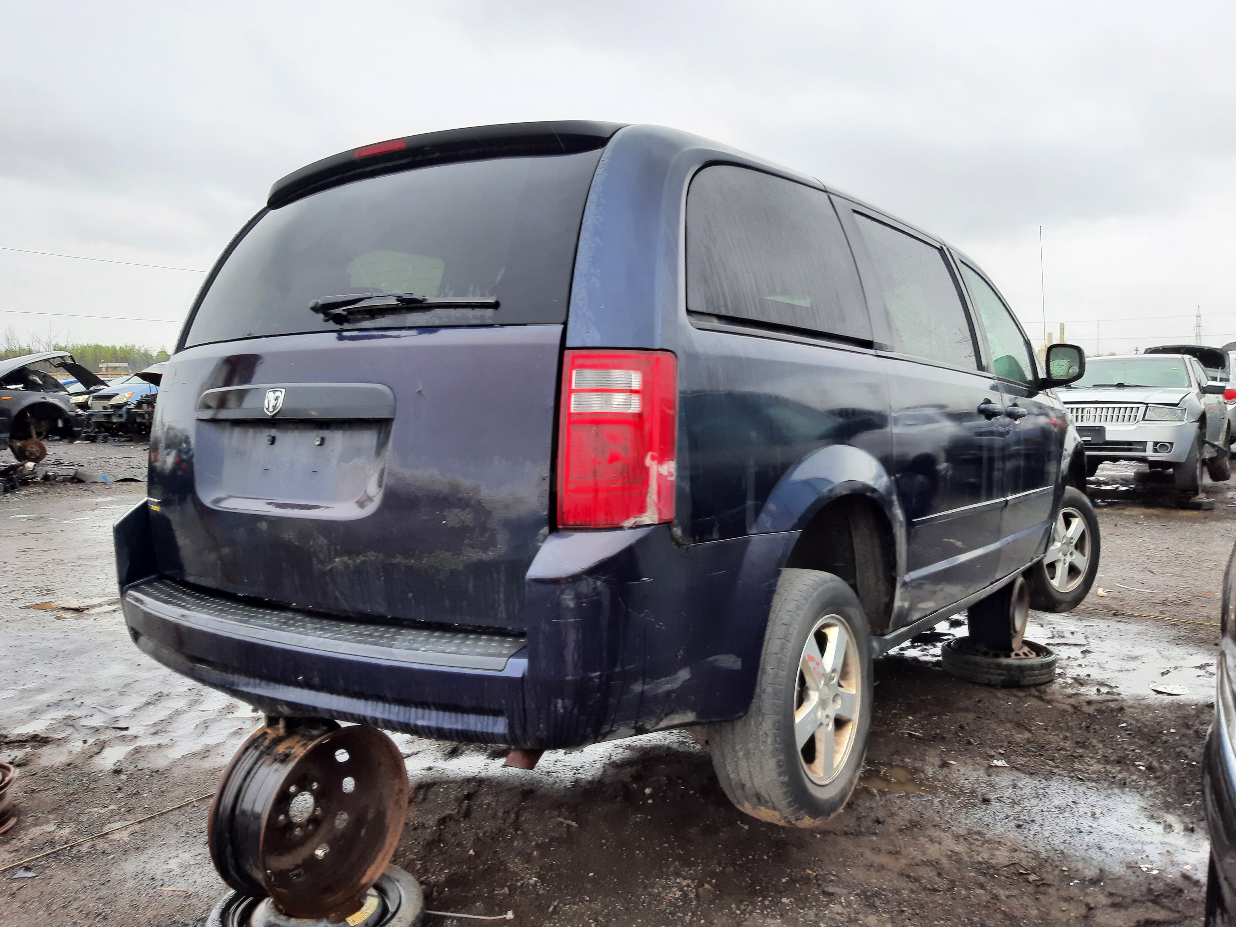 DODGE GRAND CARAVAN 2009