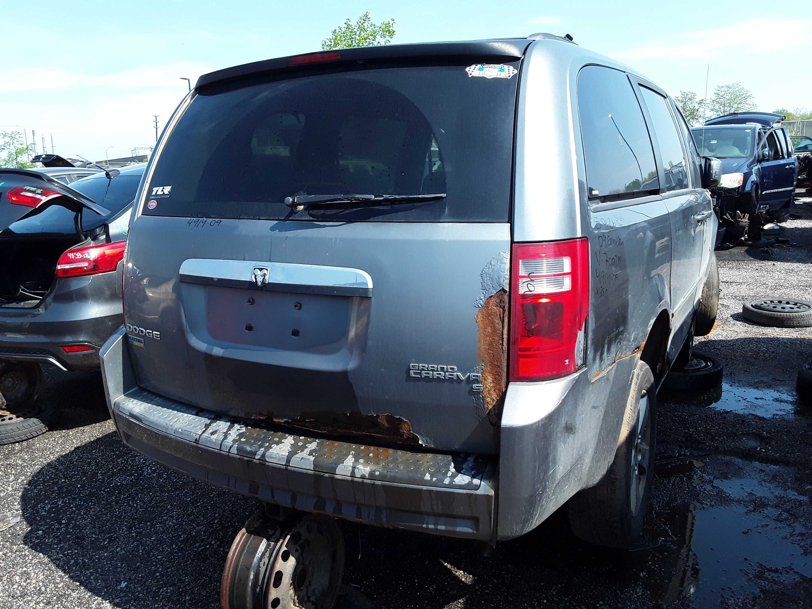 DODGE GRAND CARAVAN 2009