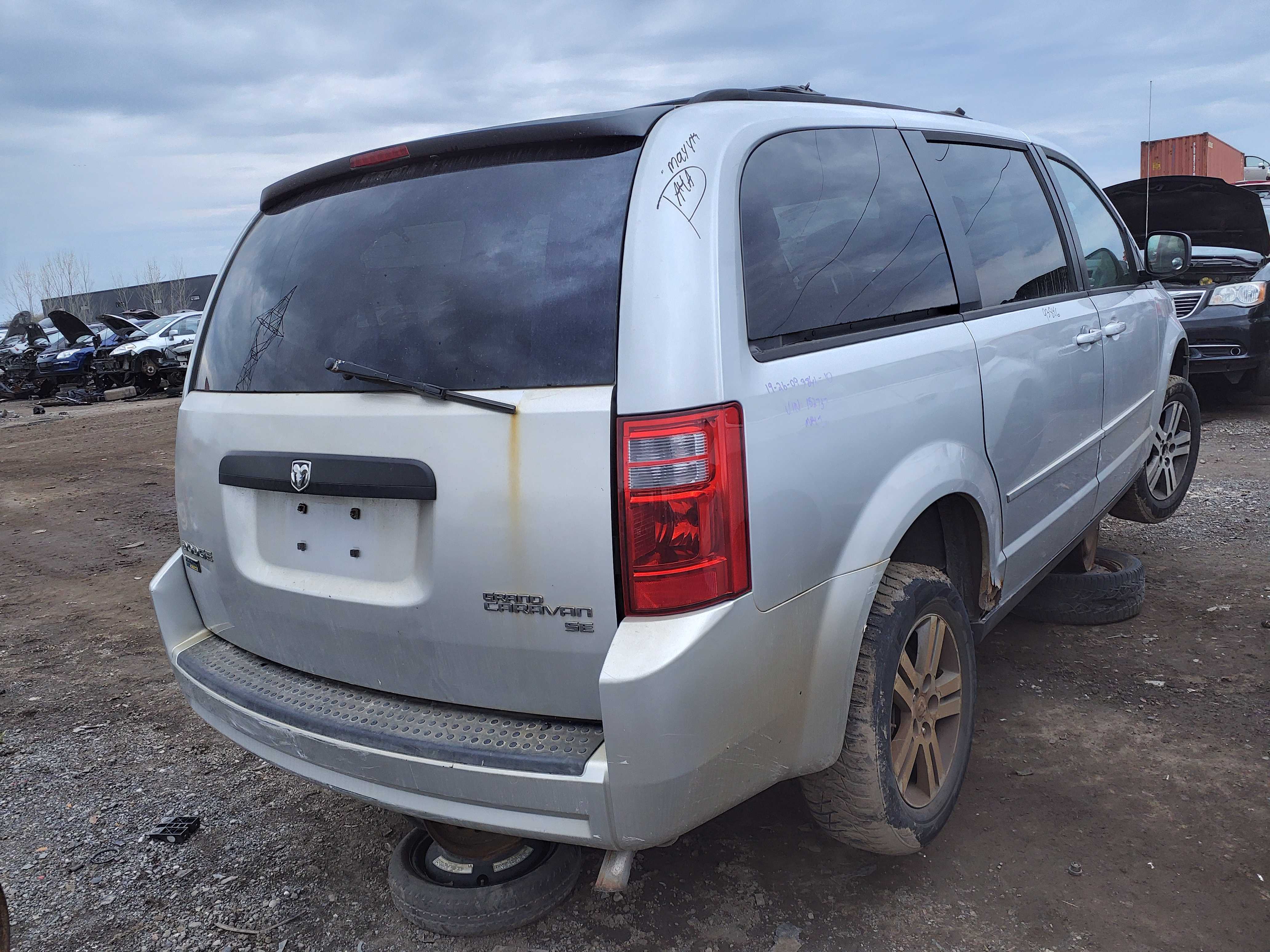 DODGE GRAND CARAVAN 2010