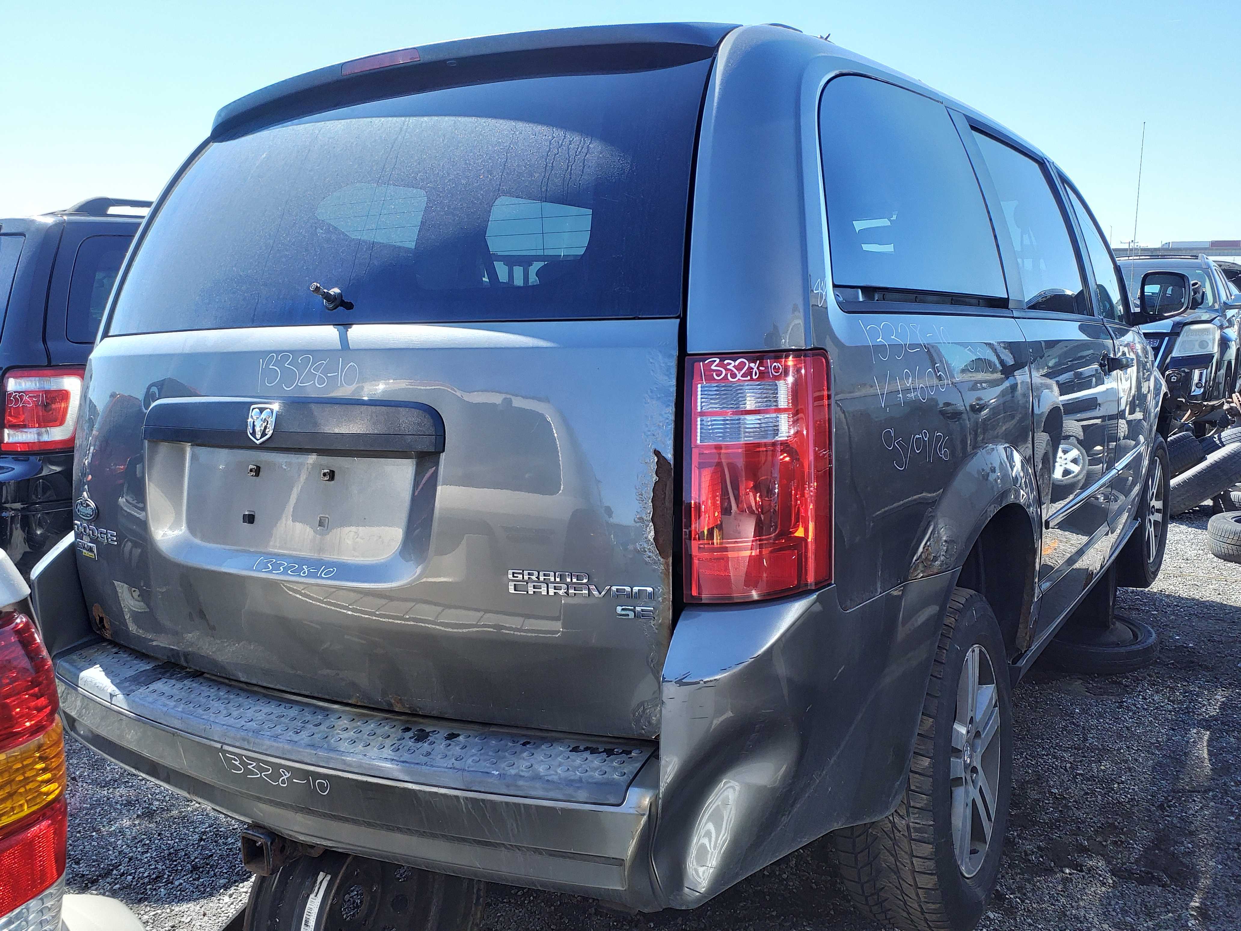 DODGE GRAND CARAVAN 2010