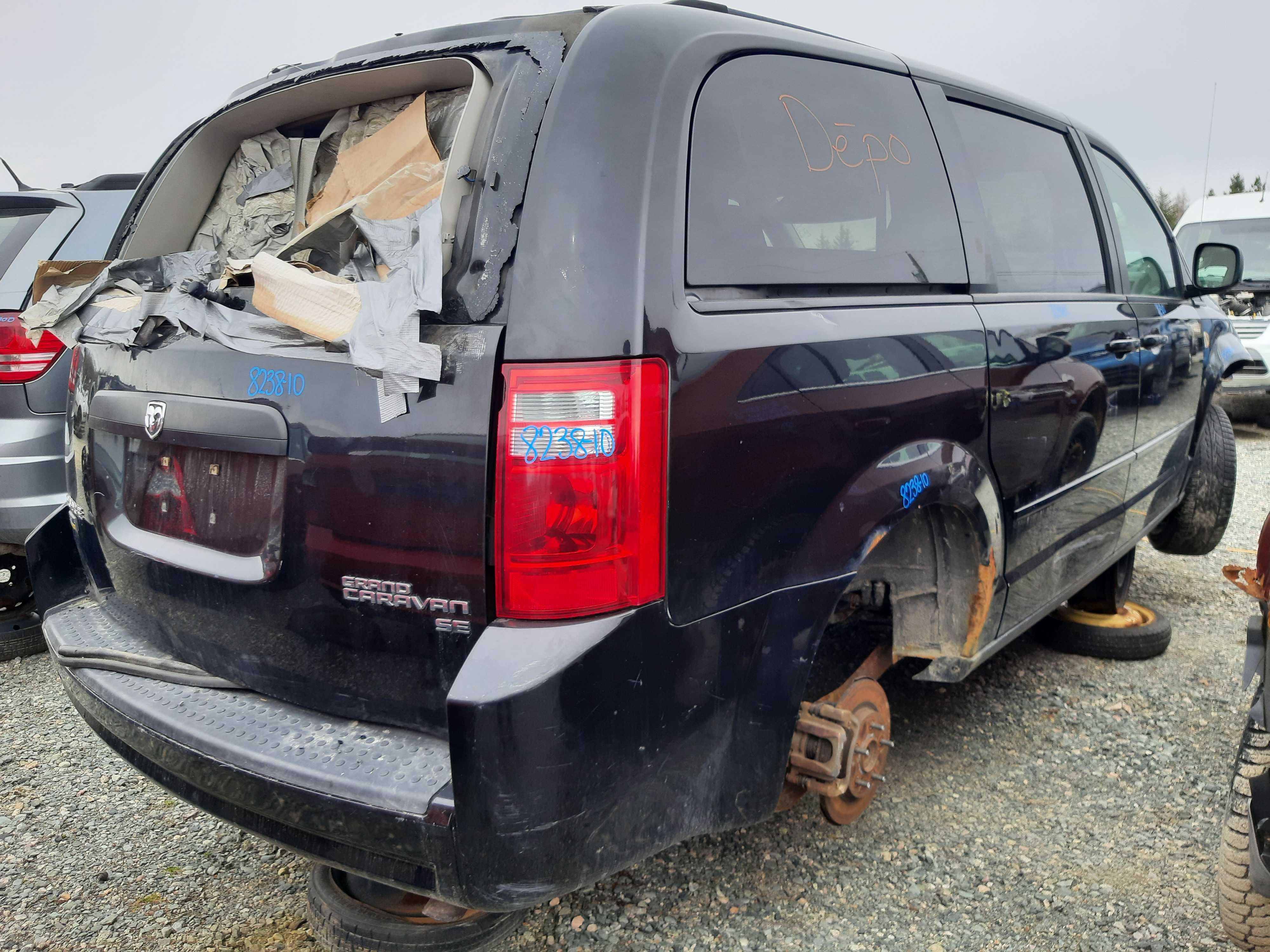 DODGE GRAND CARAVAN 2010