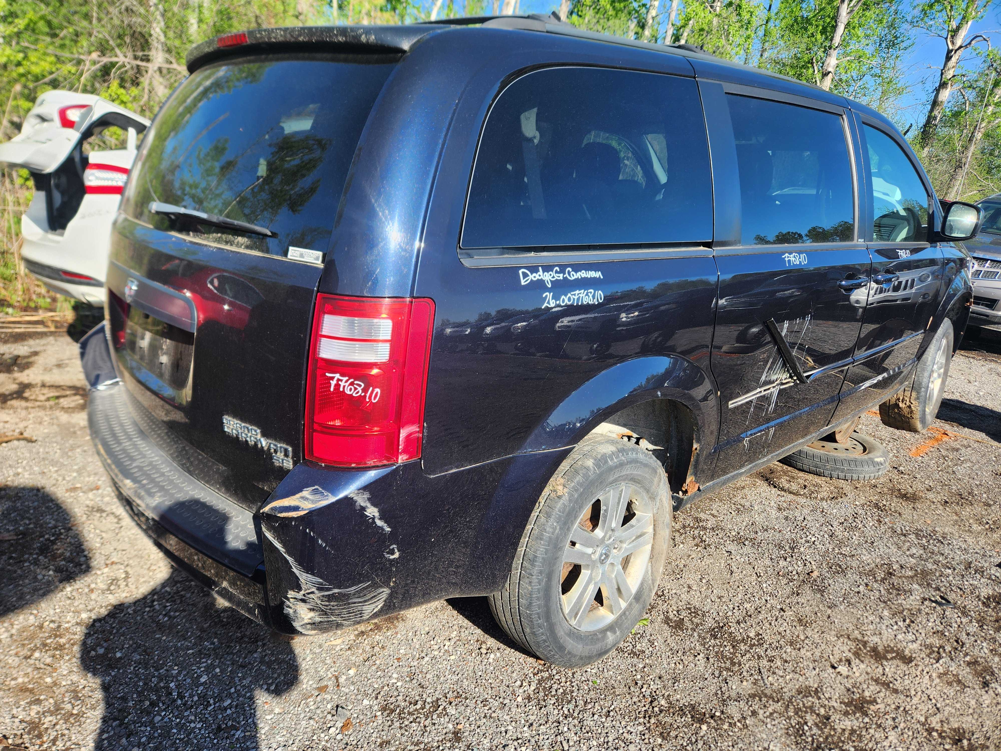 DODGE GRAND CARAVAN 2010