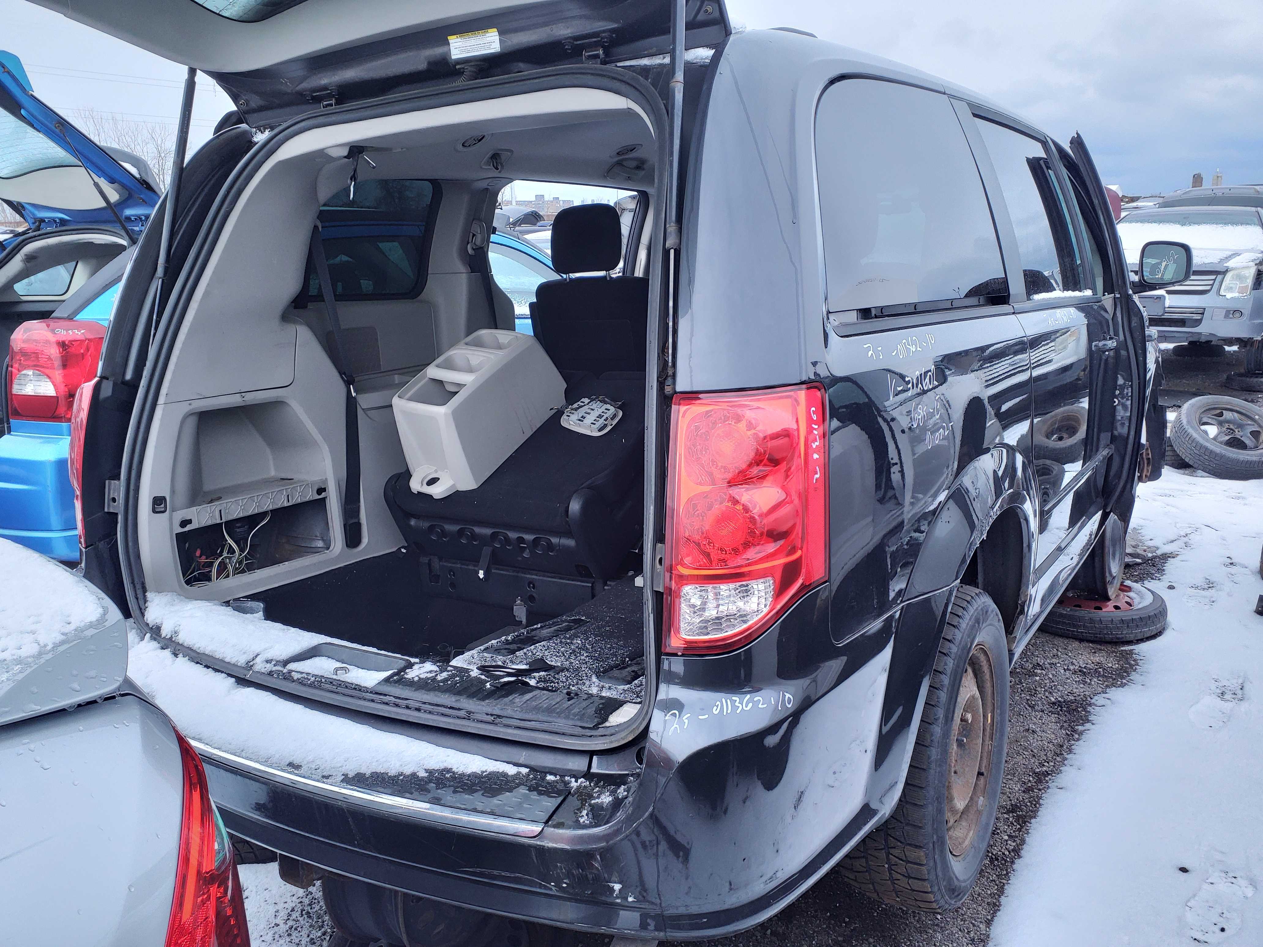 DODGE GRAND CARAVAN 2010