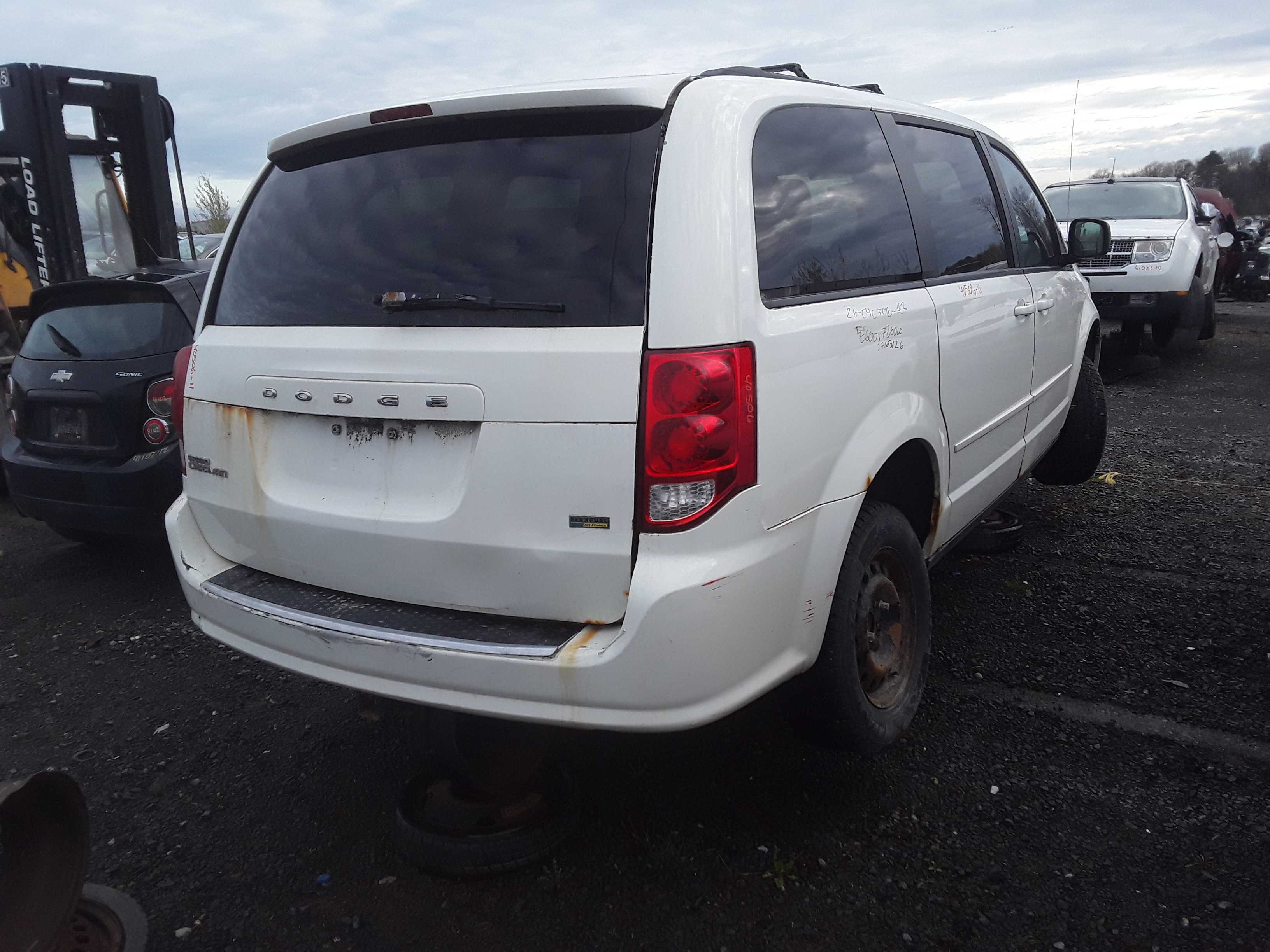DODGE GRAND CARAVAN 2011