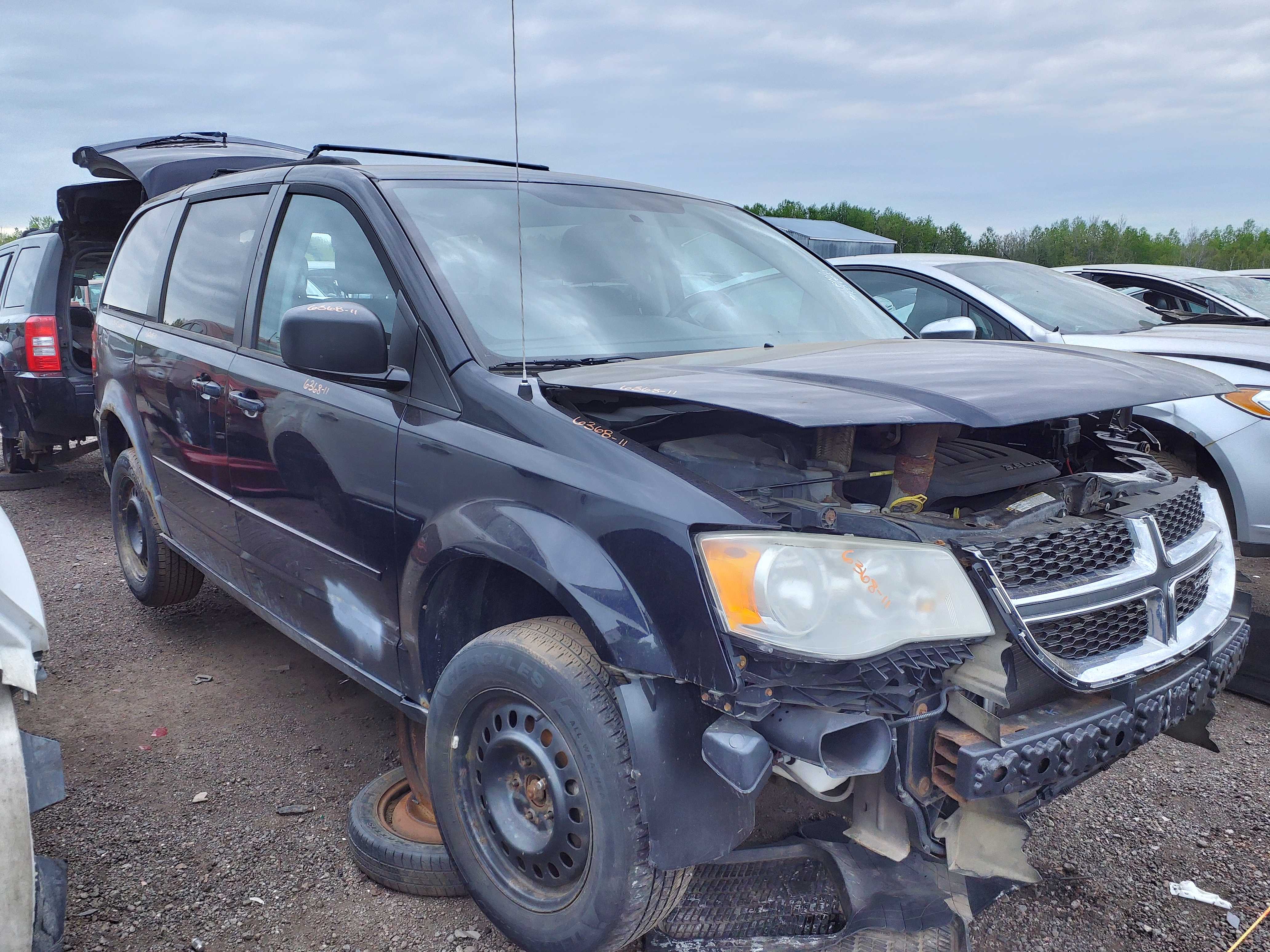 DODGE GRAND CARAVAN 2011
