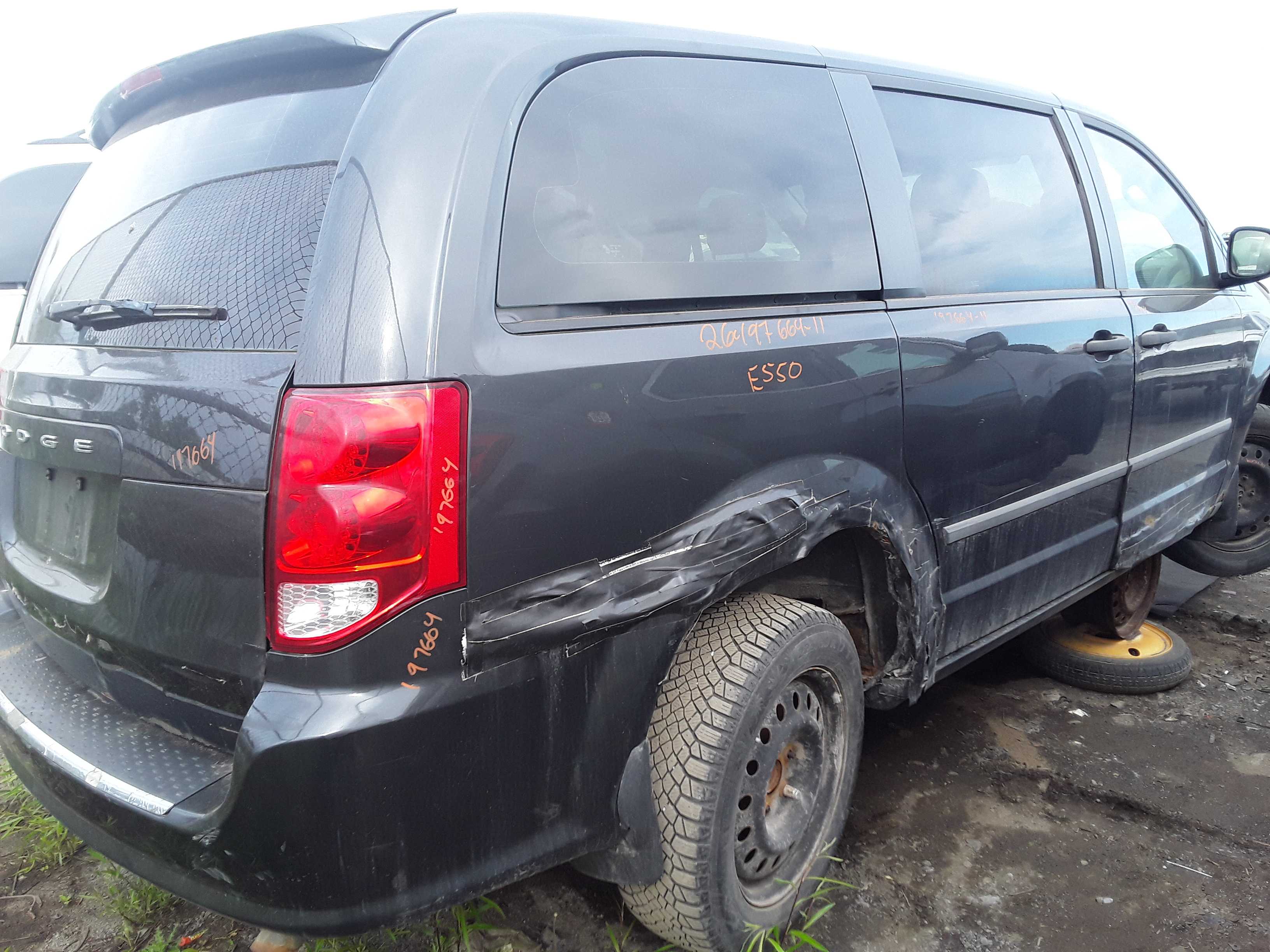 DODGE GRAND CARAVAN 2011