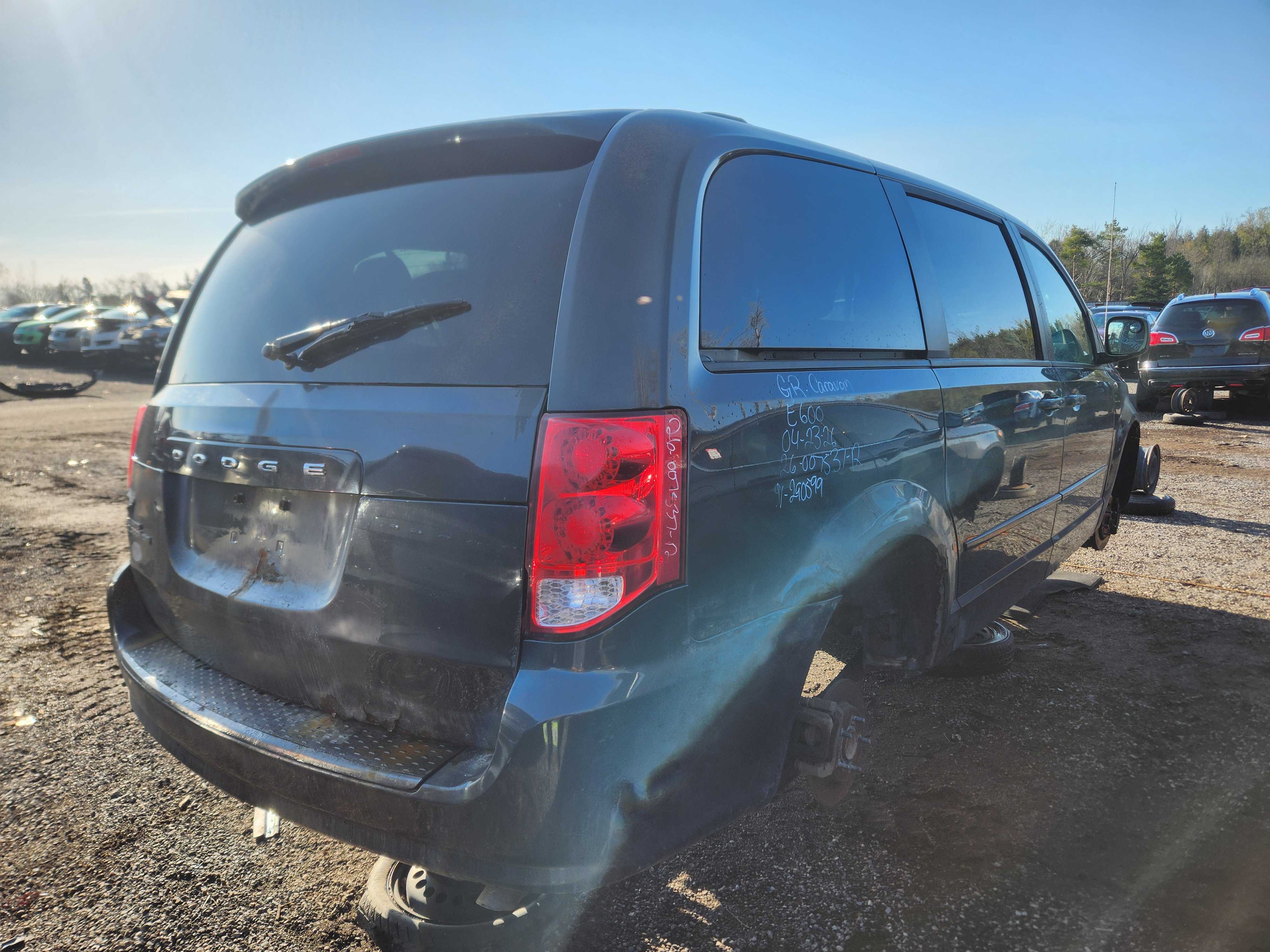 DODGE GRAND CARAVAN 2012