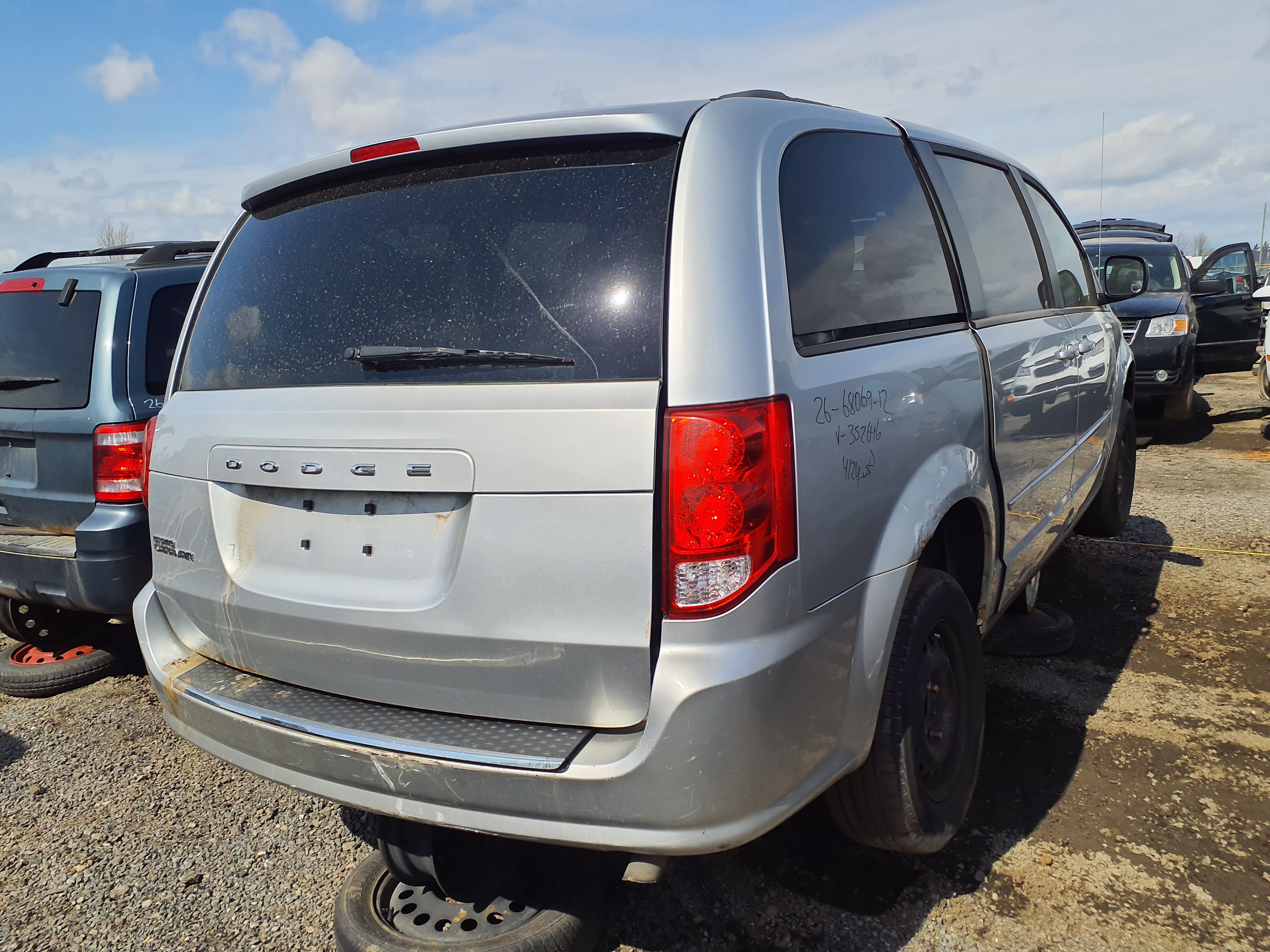 DODGE GRAND CARAVAN 2012