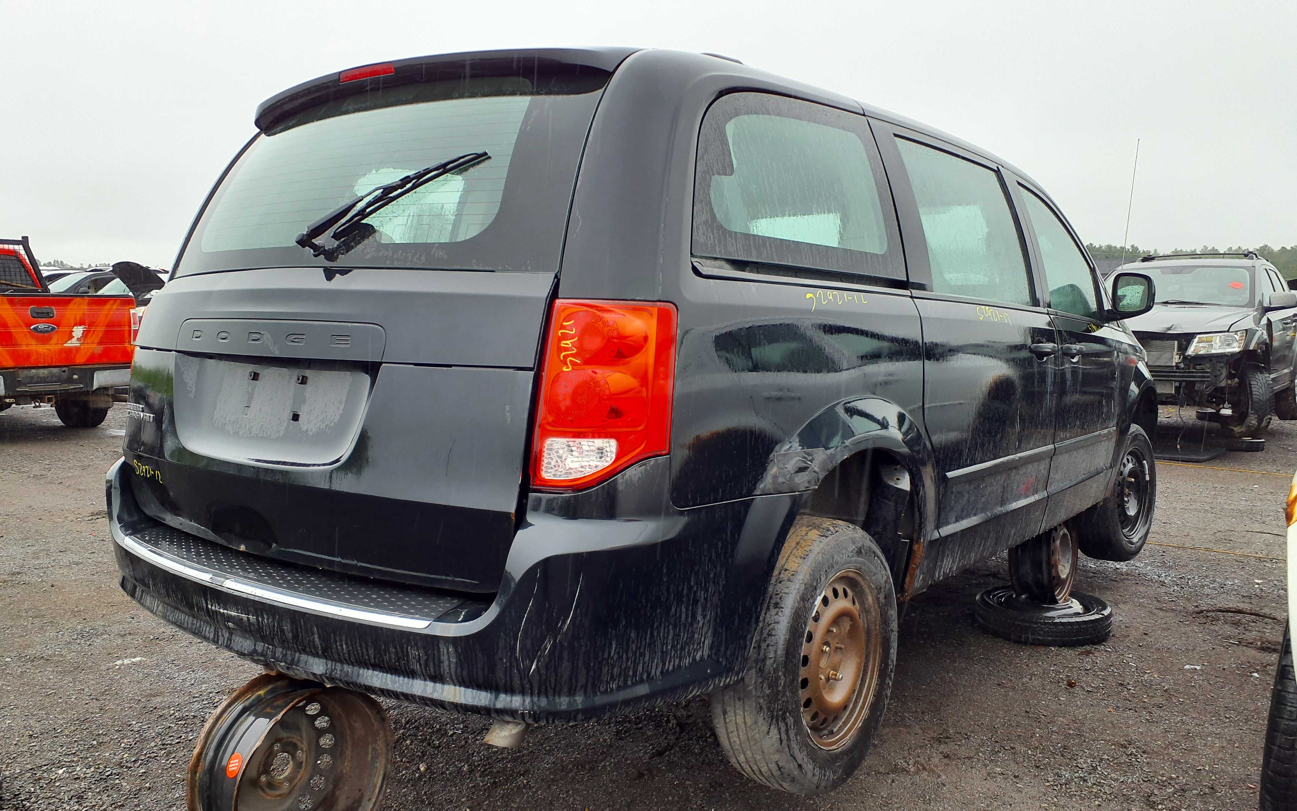 DODGE GRAND CARAVAN 2012