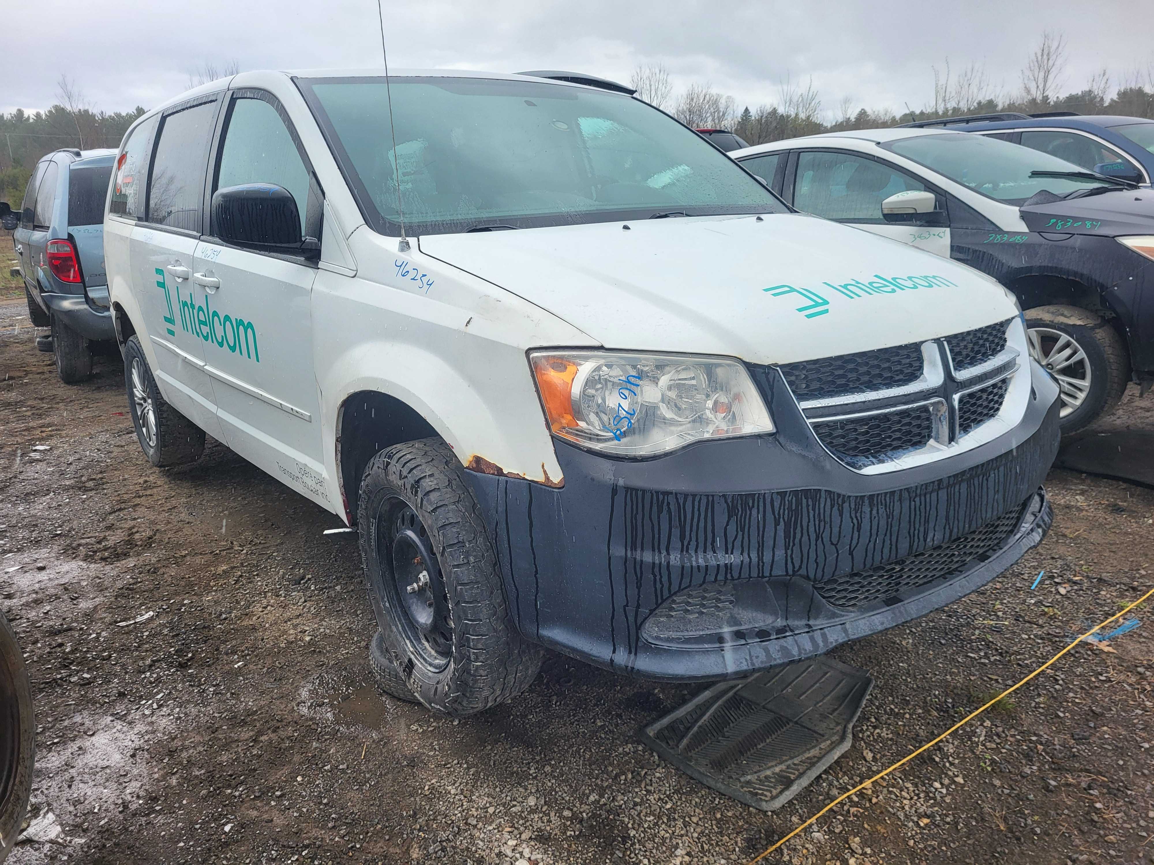 DODGE GRAND CARAVAN 2015