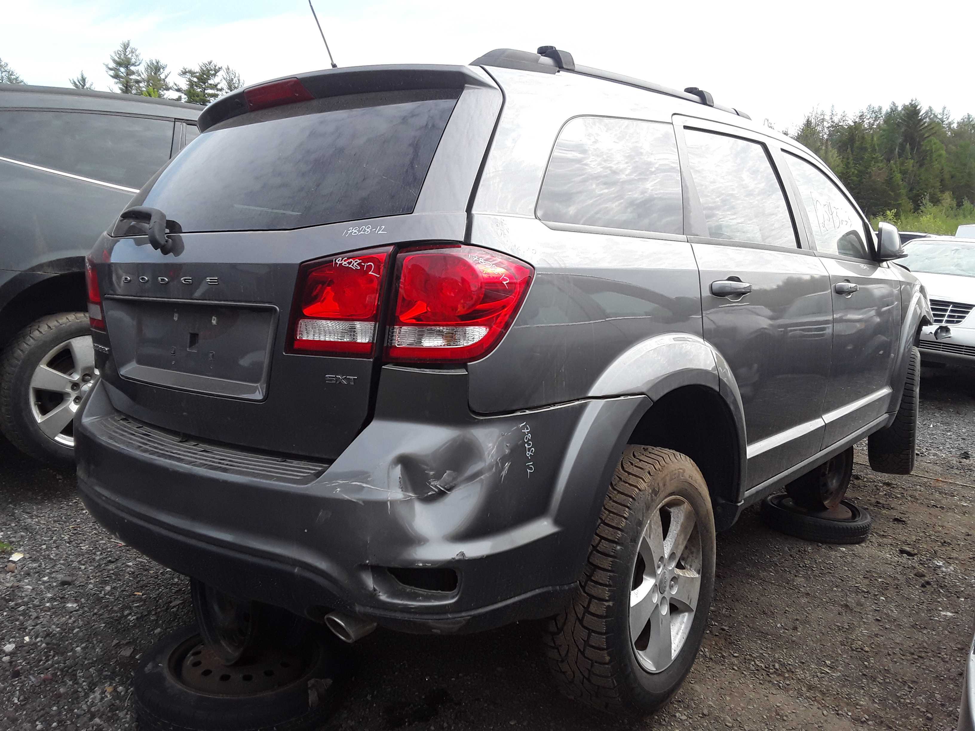 DODGE JOURNEY 2012