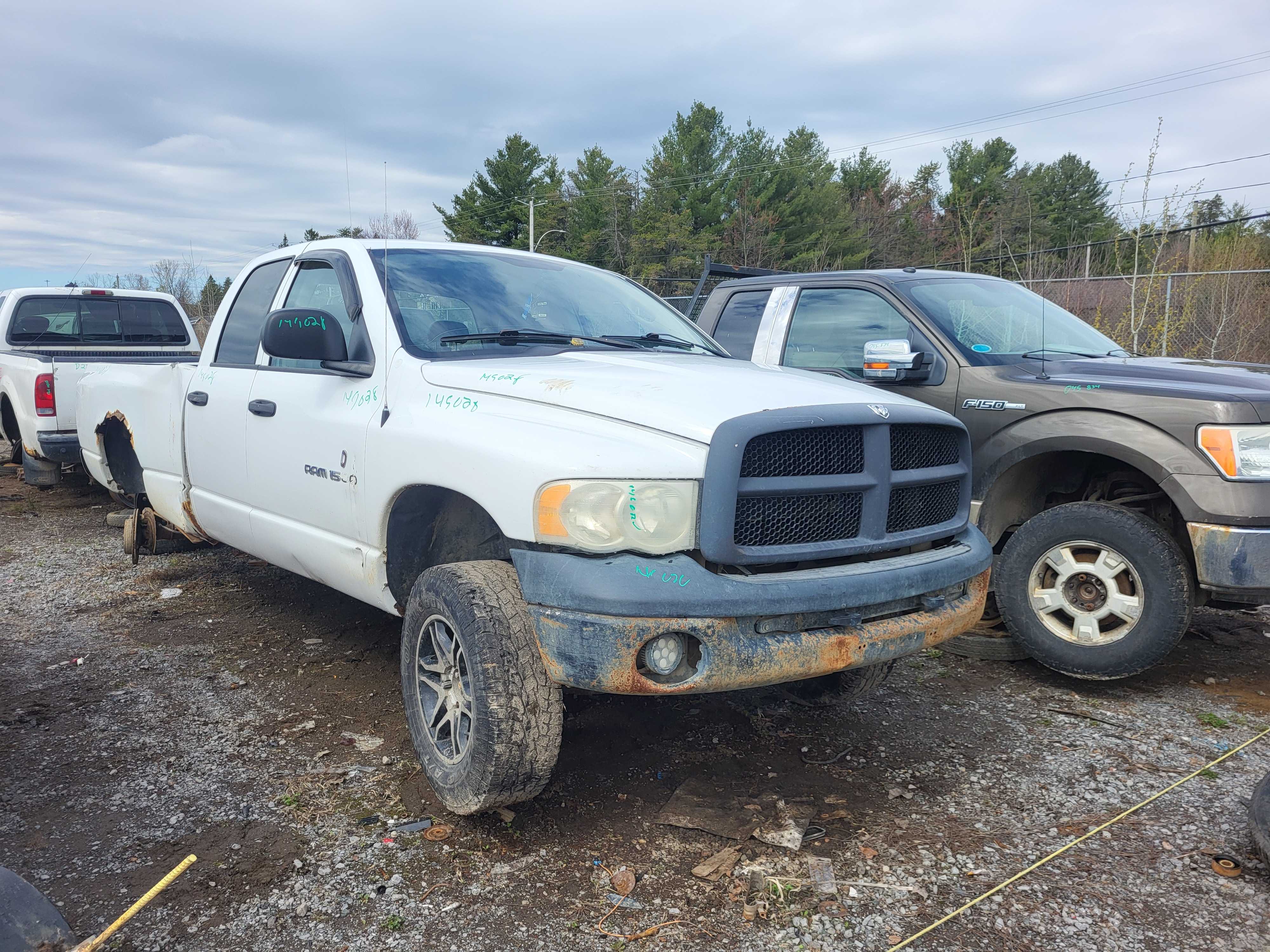 DODGE RAM 1500 2004