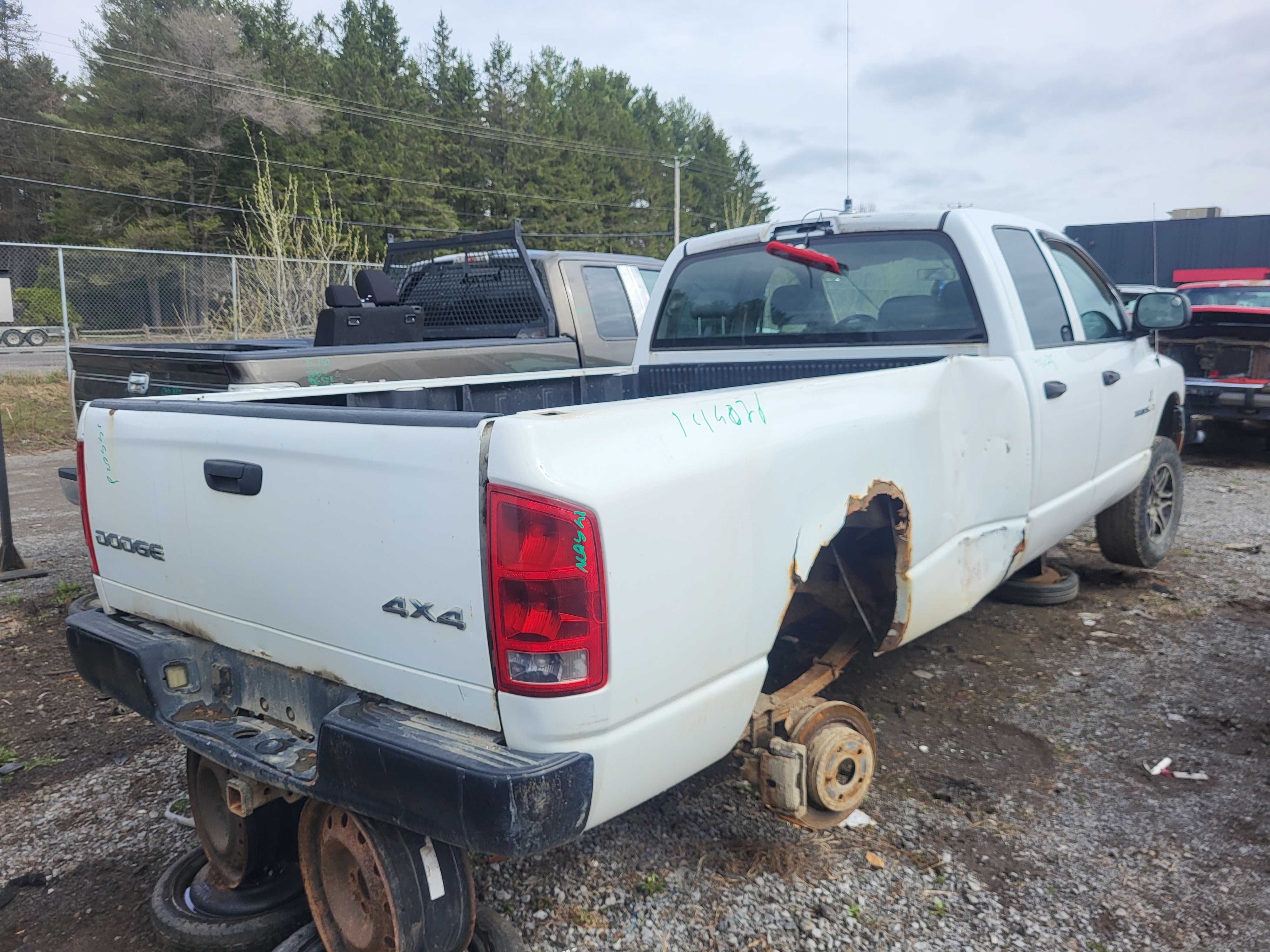 DODGE RAM 1500 2004