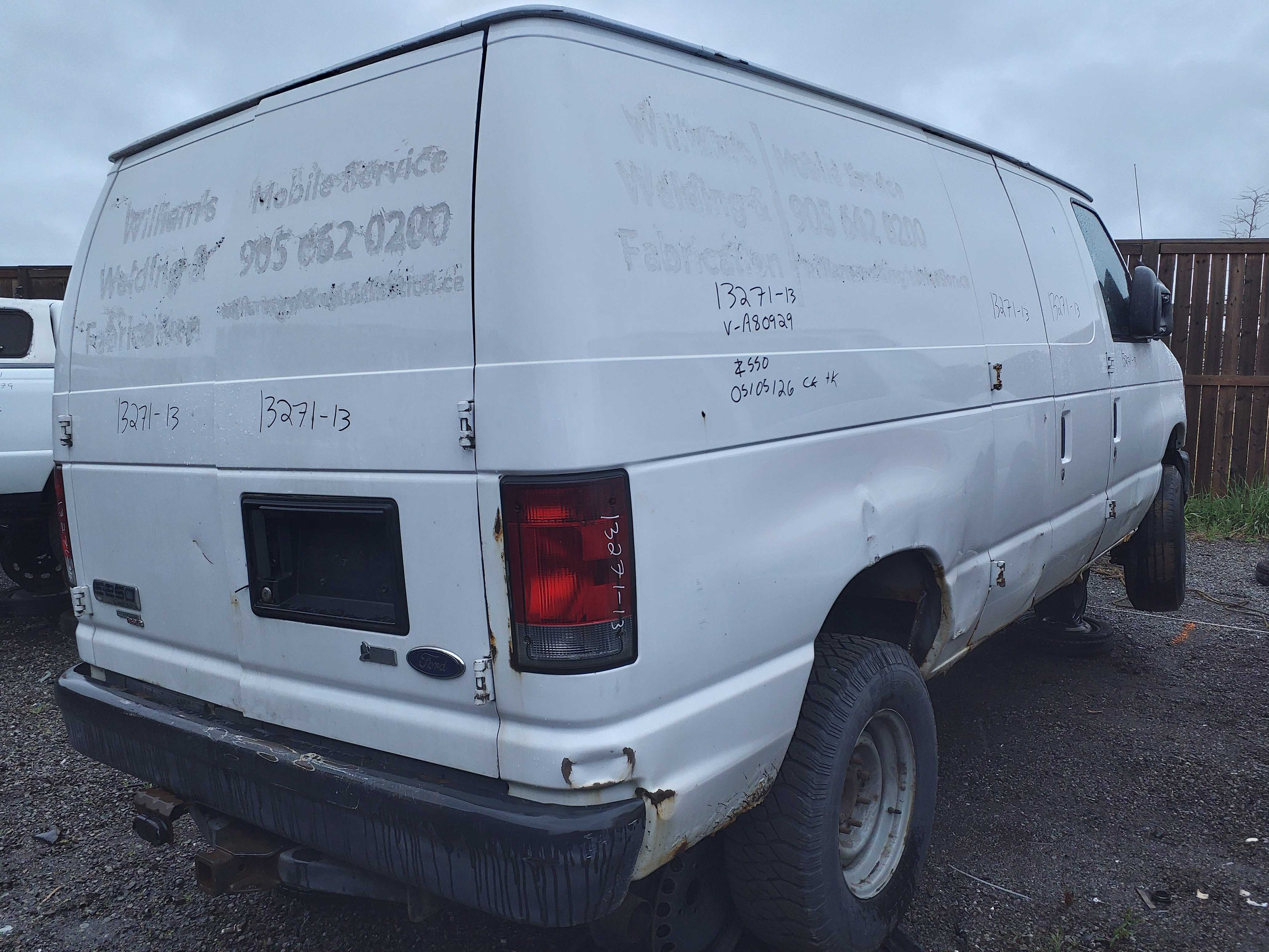 FORD ECONOLINE 2013