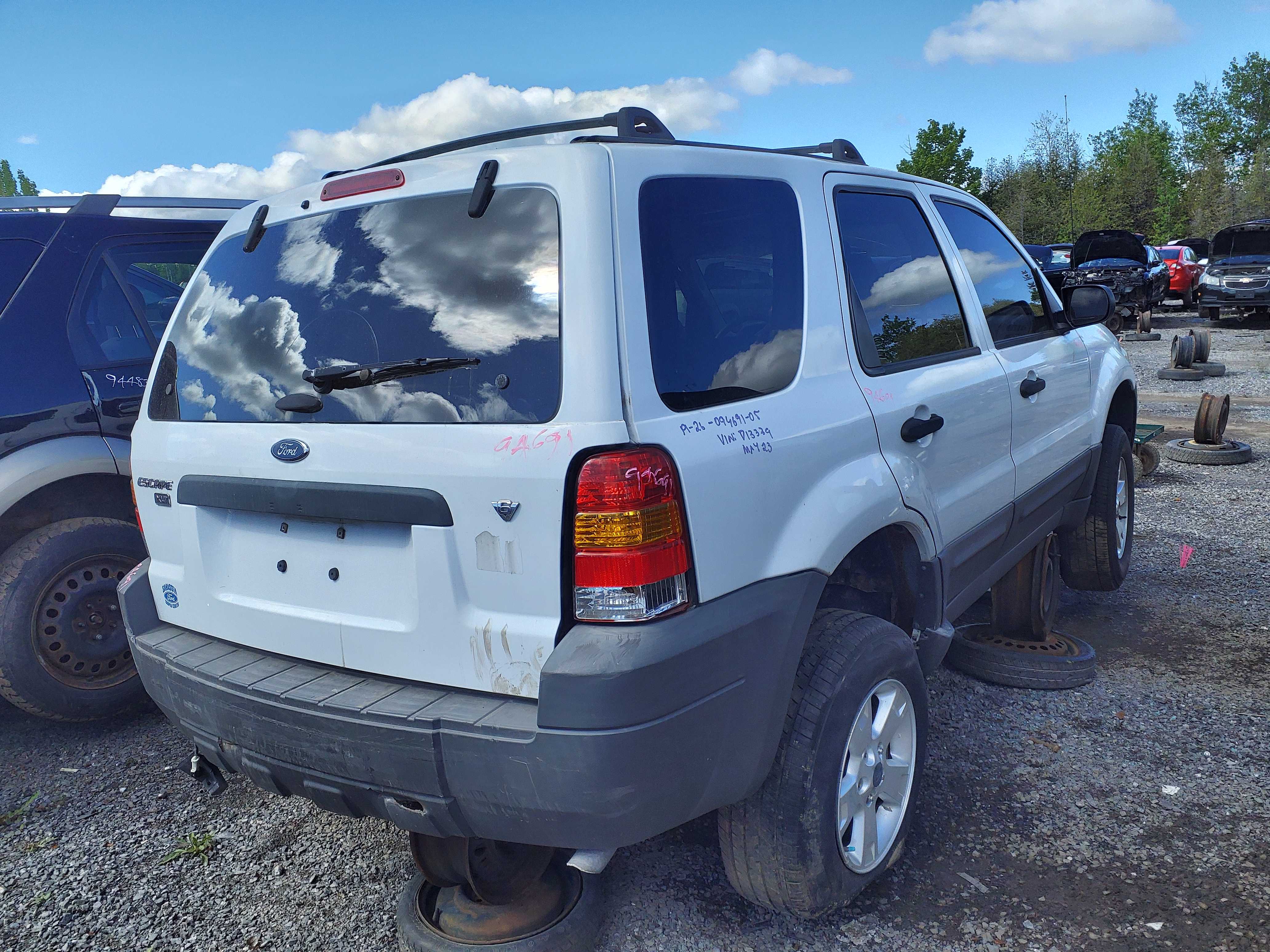 FORD ESCAPE 2005