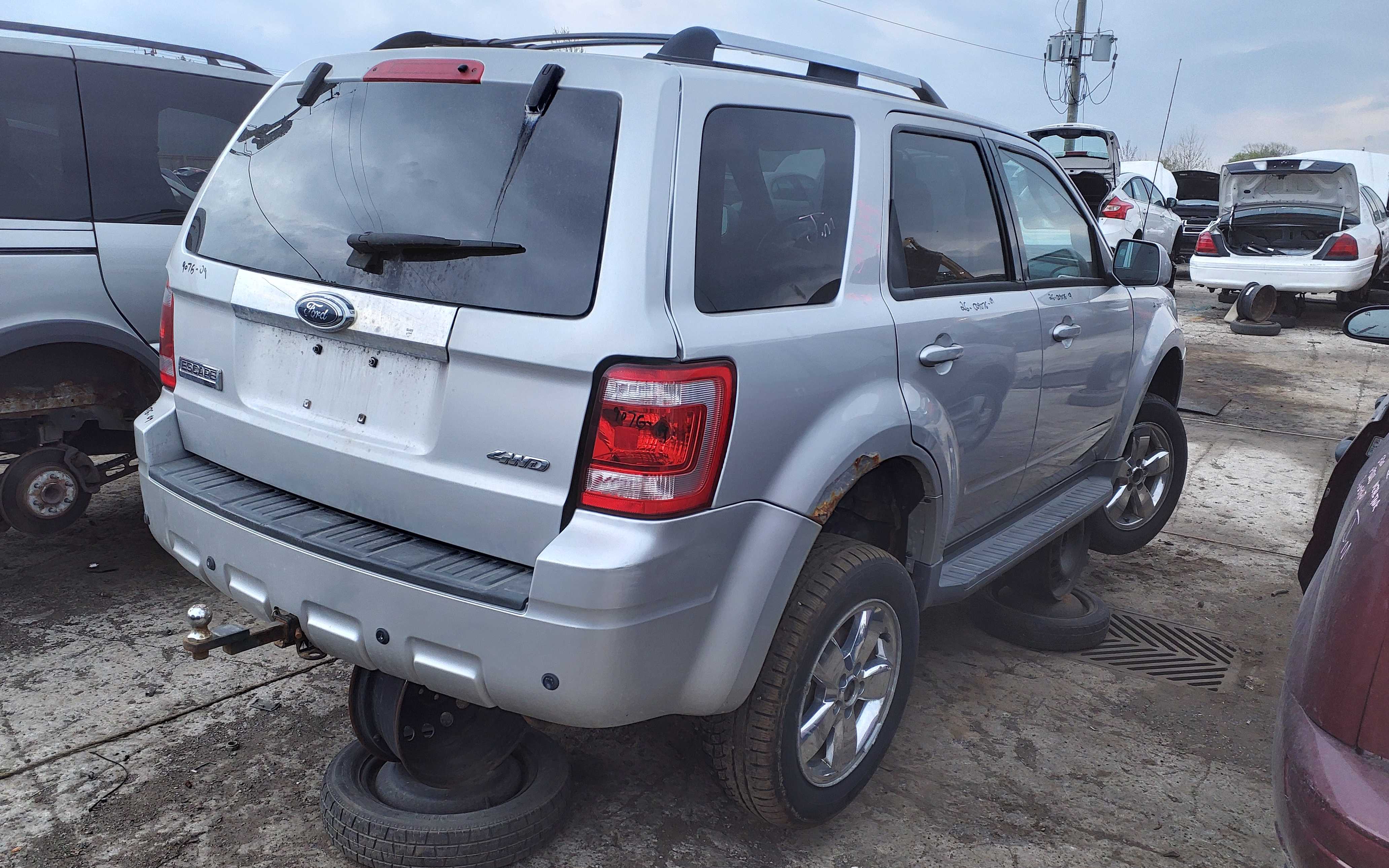 FORD ESCAPE 2009