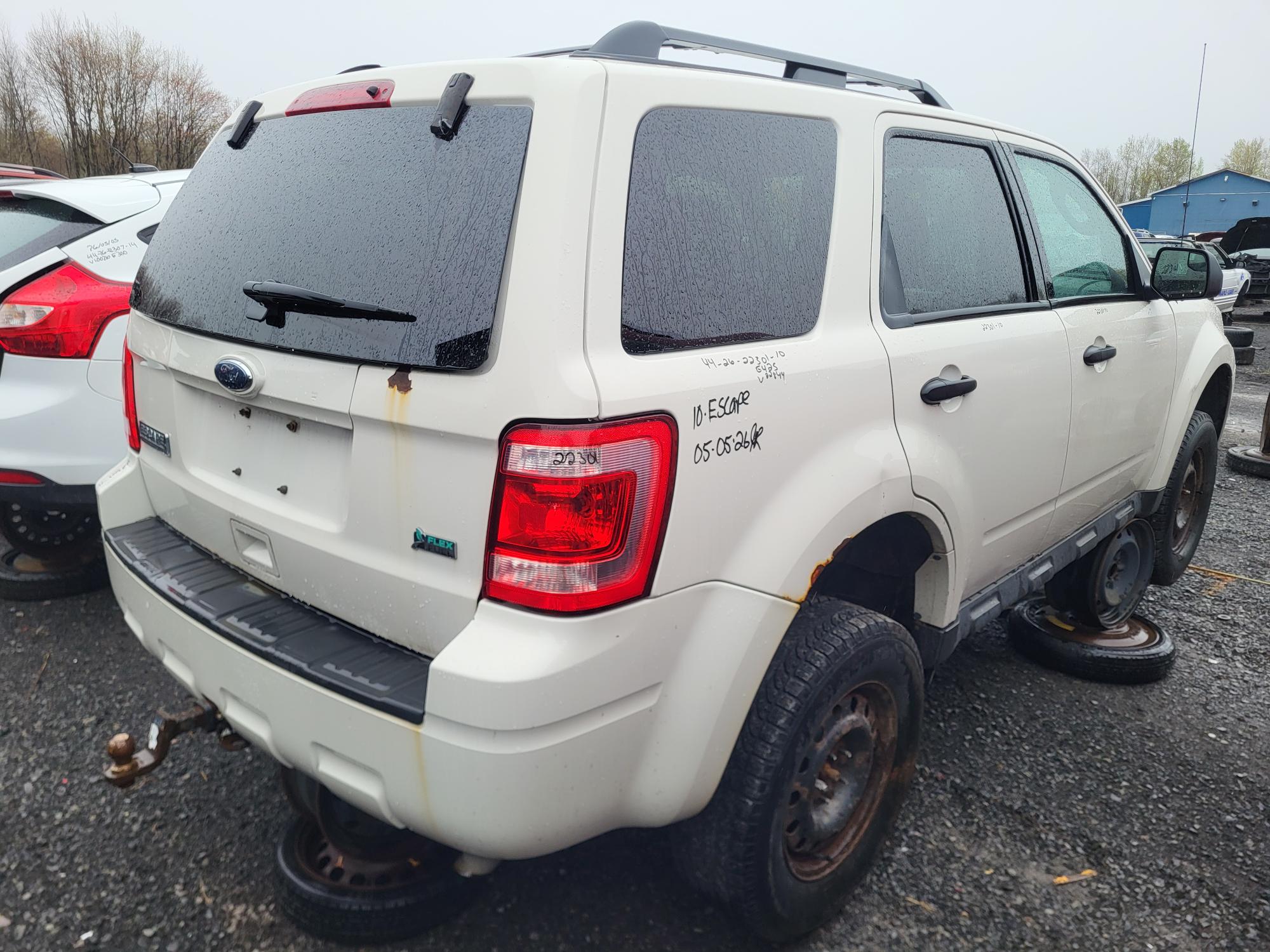 FORD ESCAPE 2010