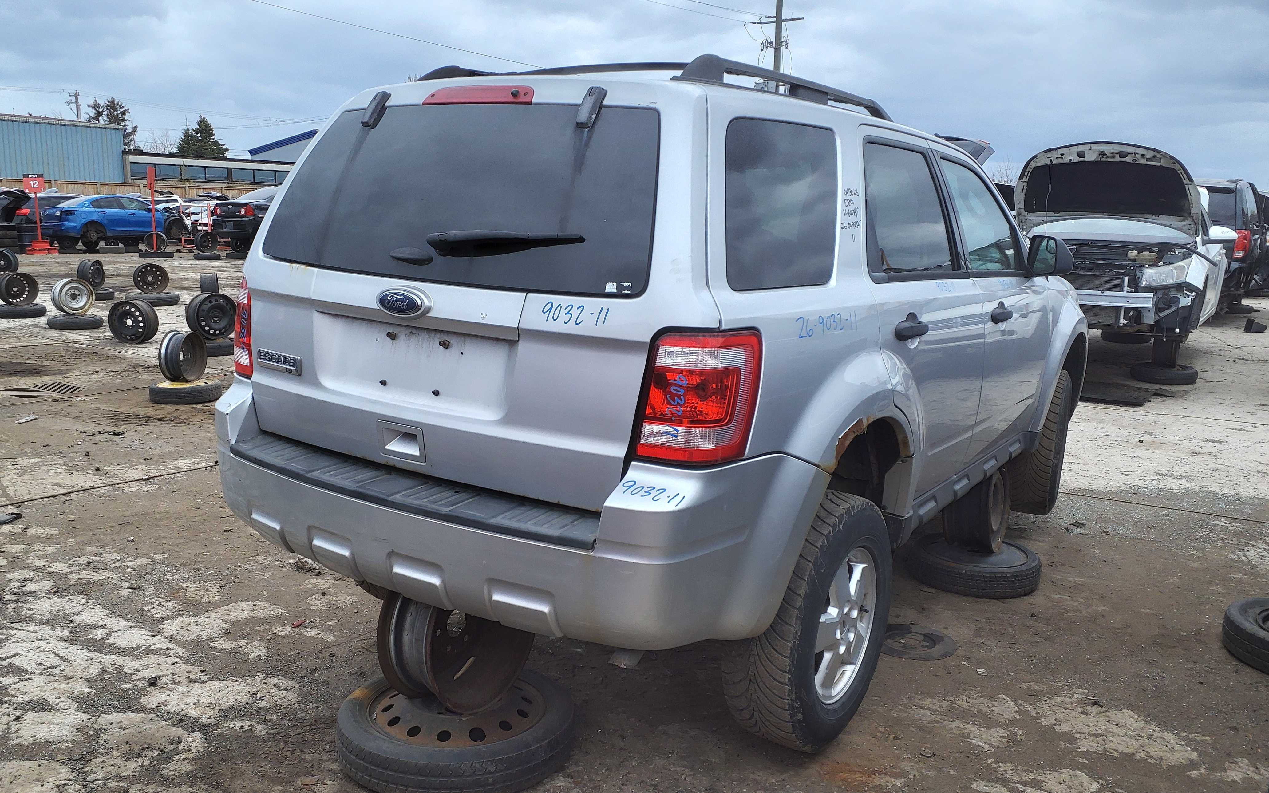 FORD ESCAPE 2011