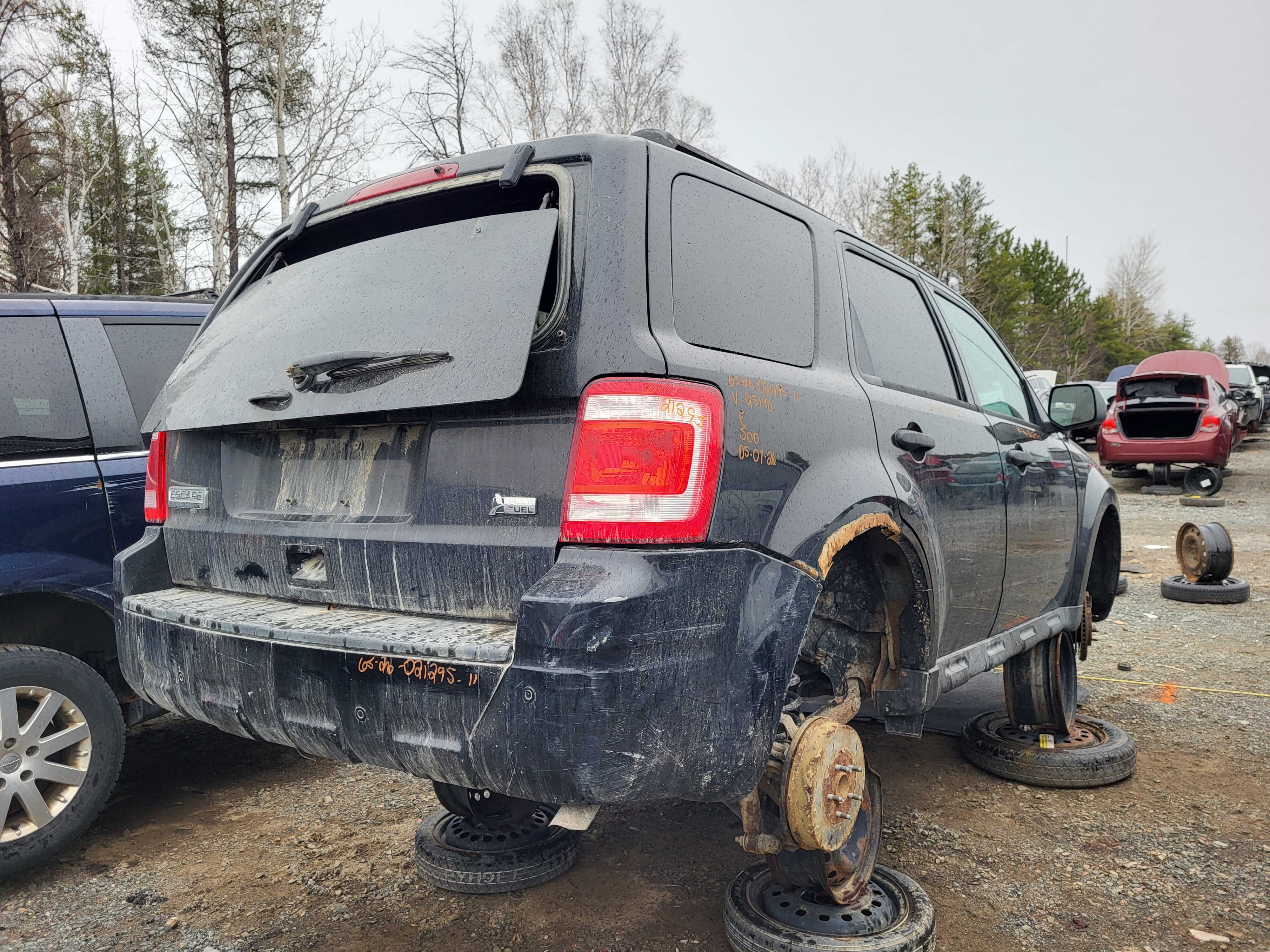FORD ESCAPE 2011