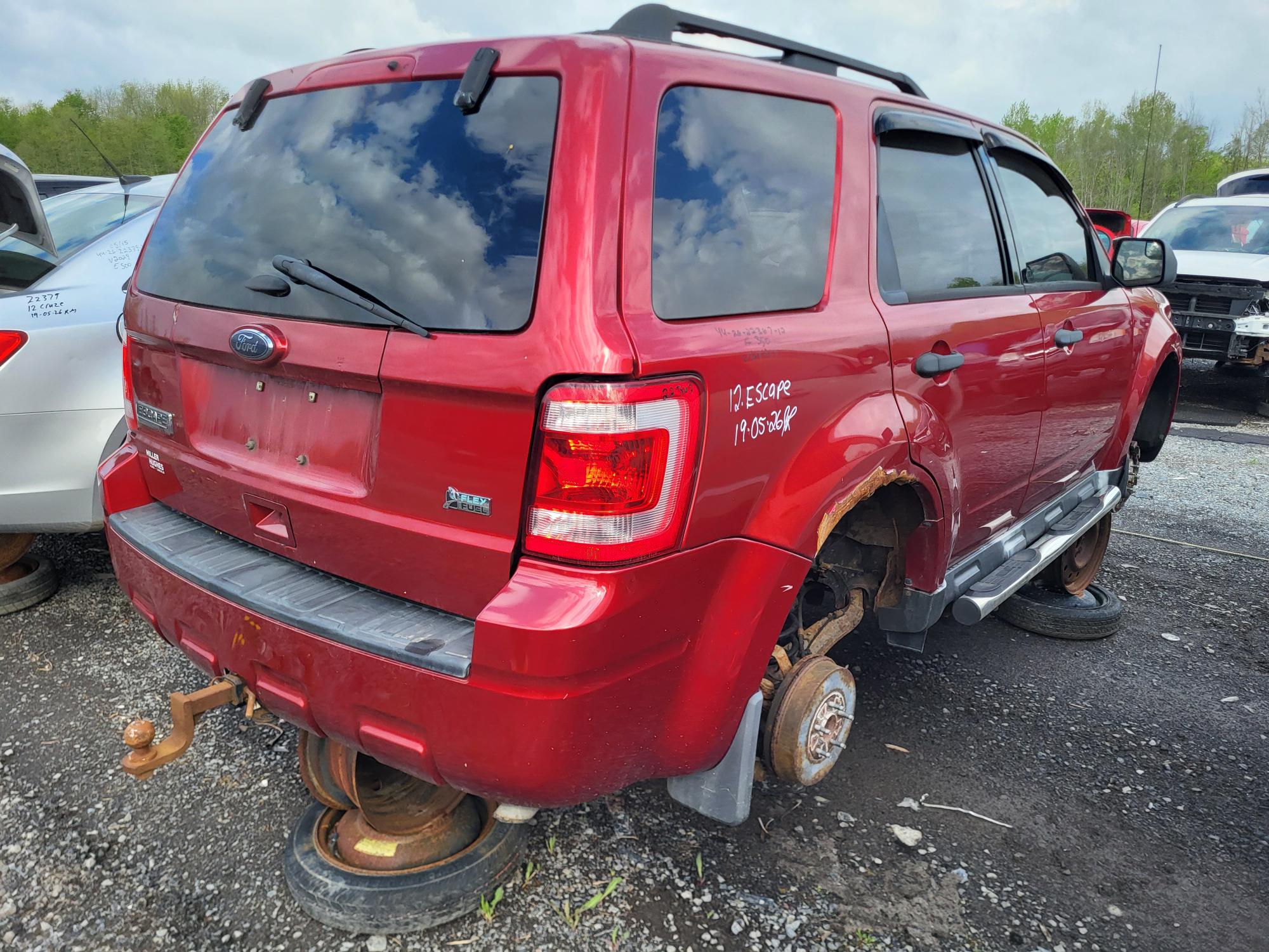 FORD ESCAPE 2012