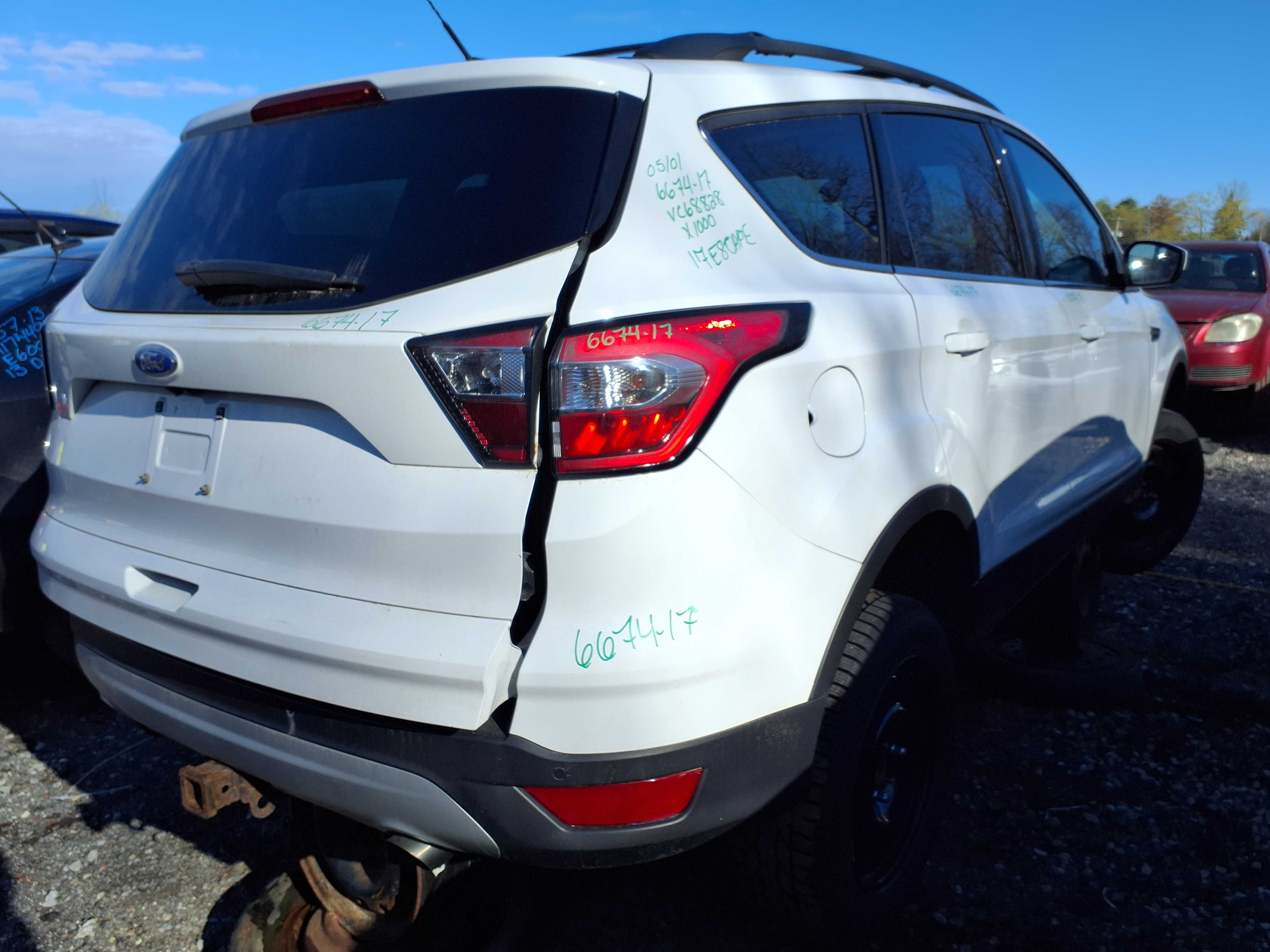 FORD ESCAPE 2017