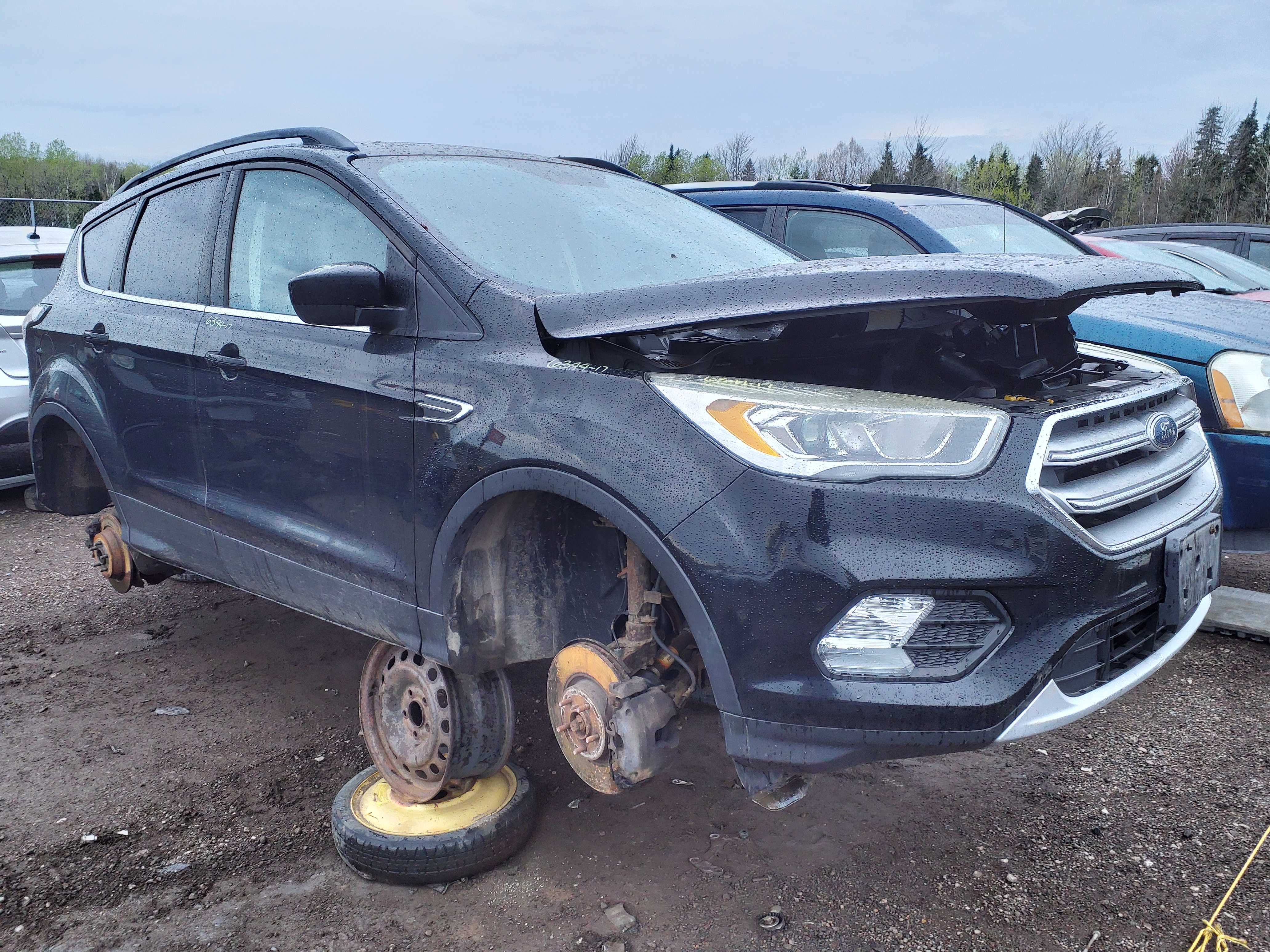 FORD ESCAPE 2017