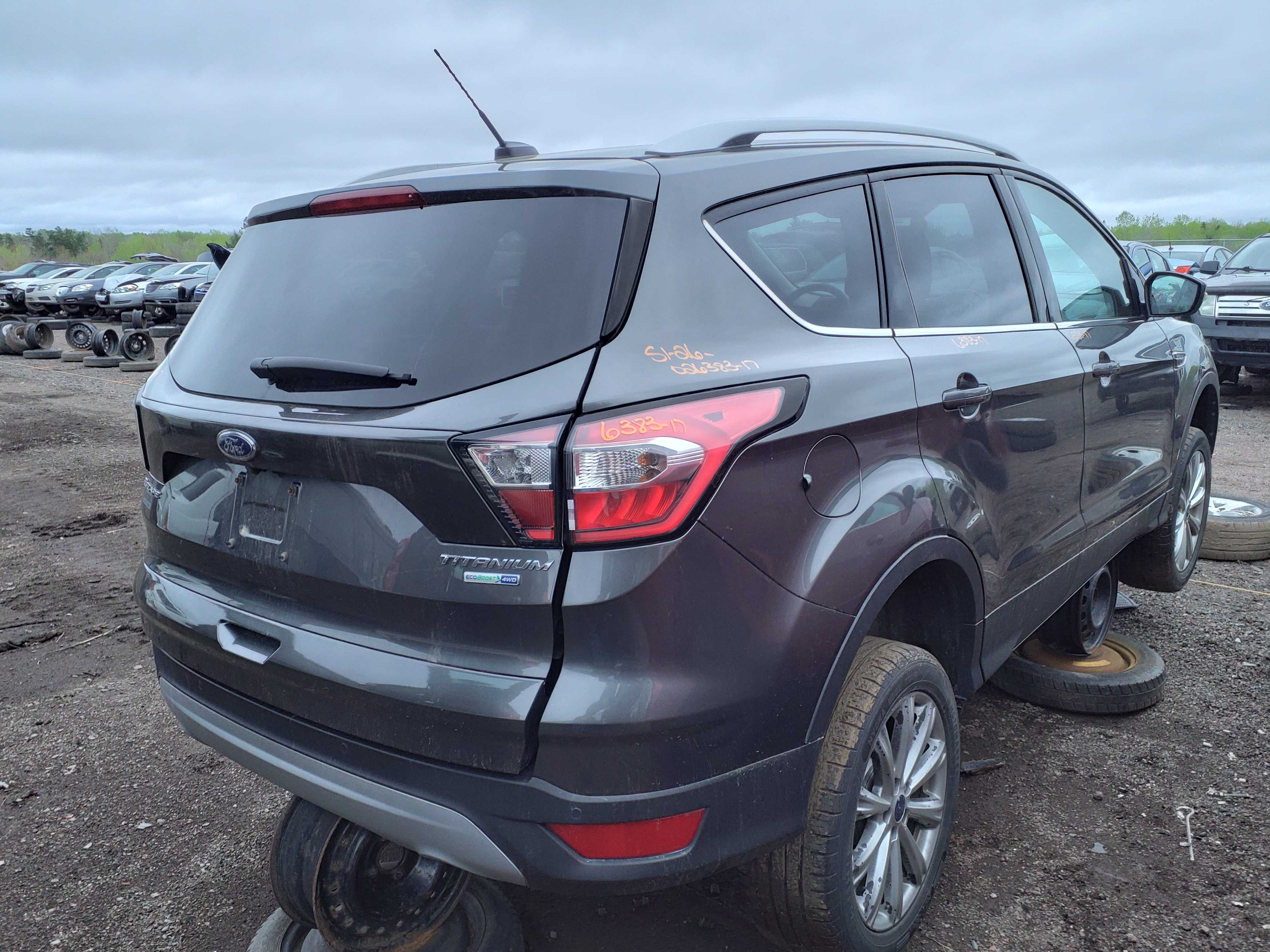 FORD ESCAPE 2017