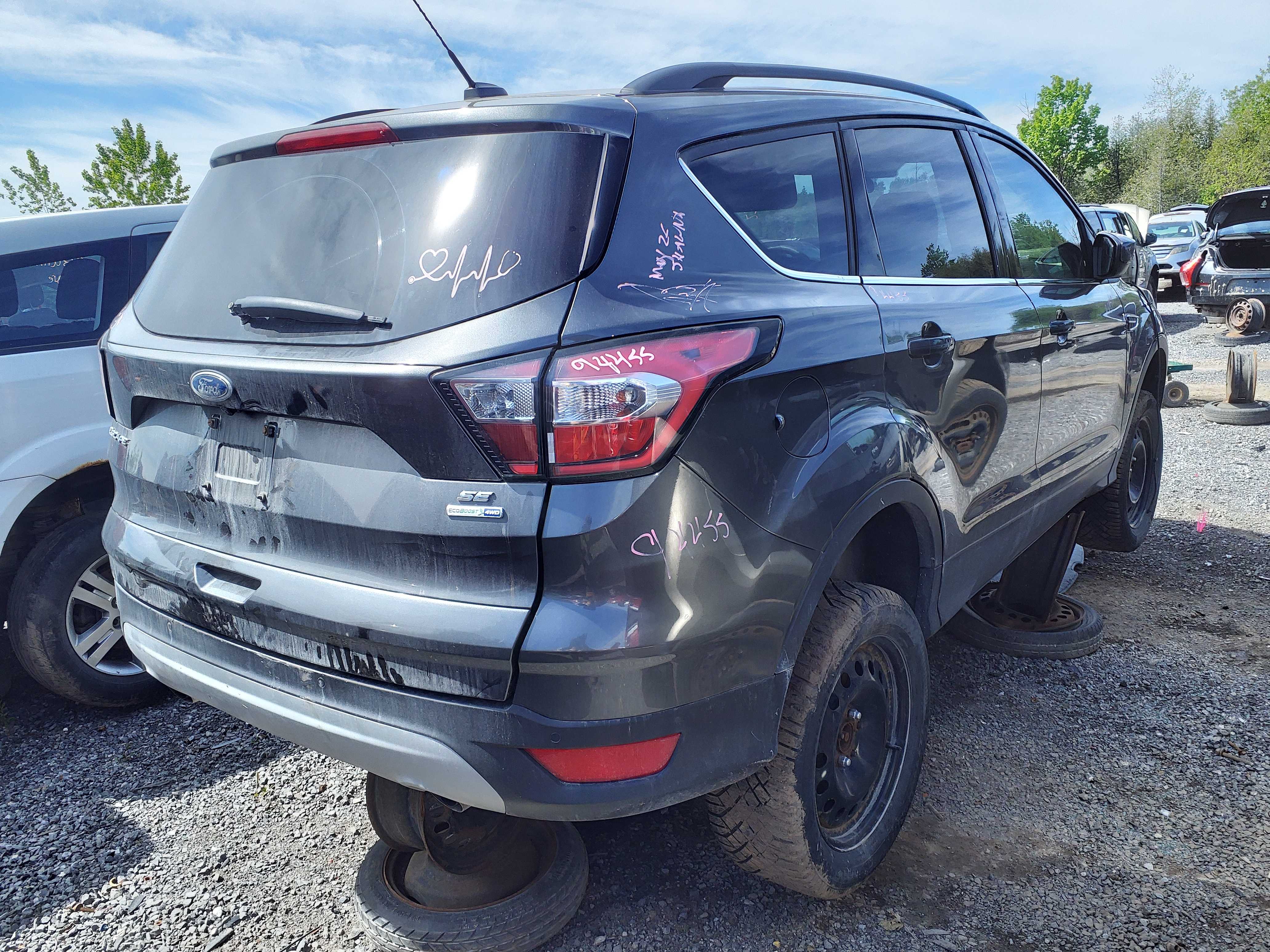 FORD ESCAPE 2017