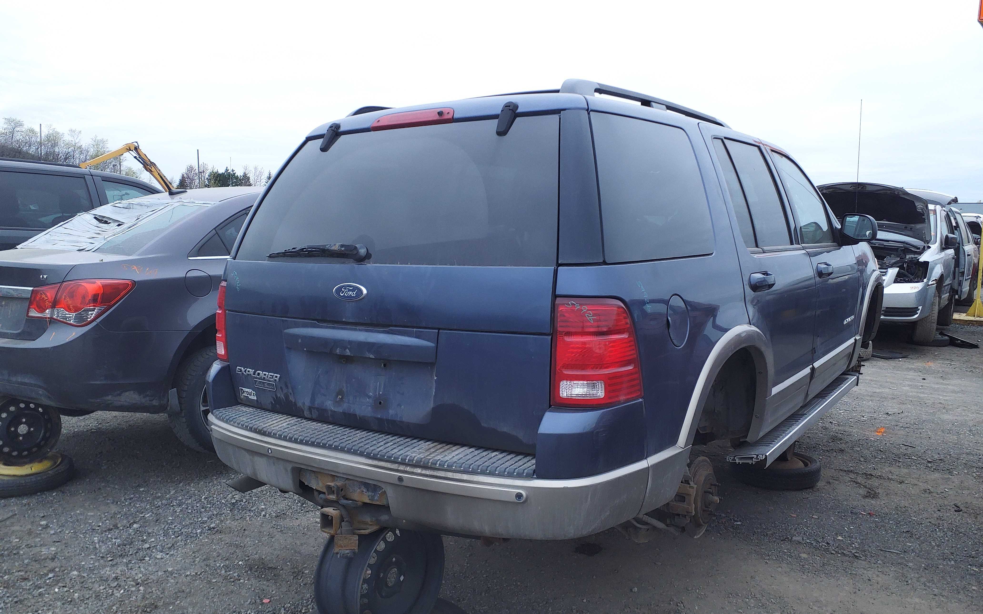 FORD EXPLORER 2004
