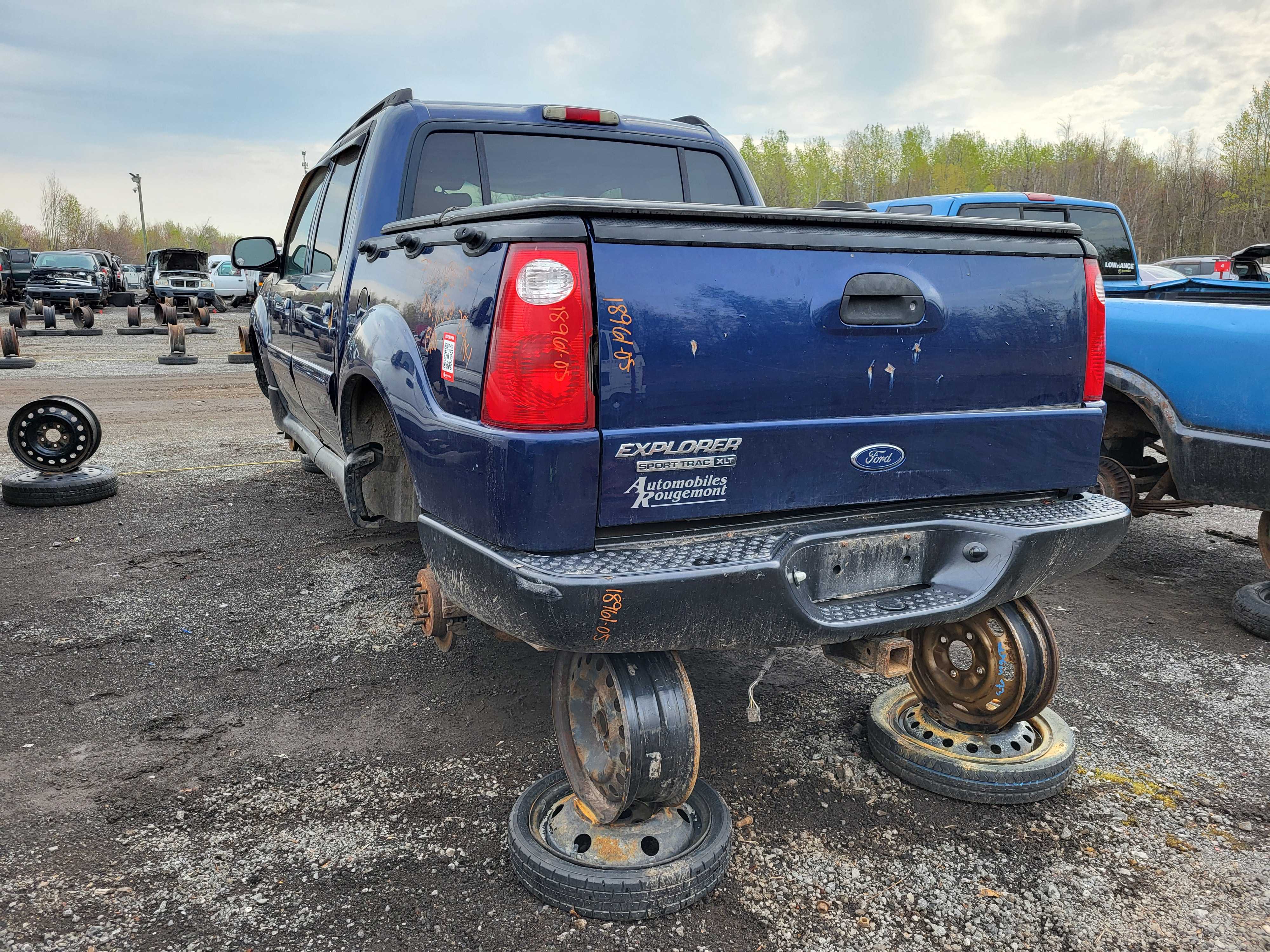 FORD EXPLORER 2005