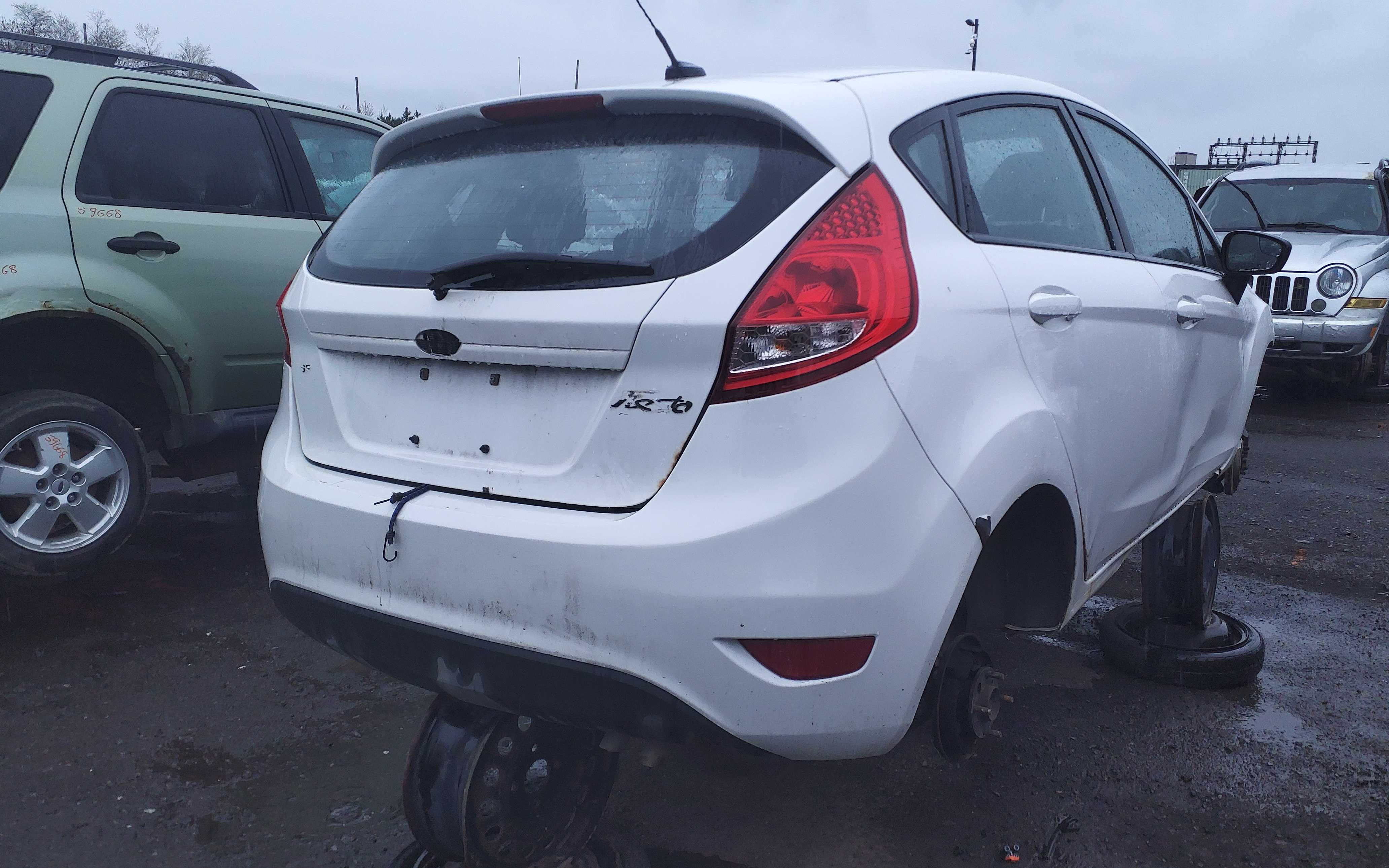 FORD FIESTA 2013