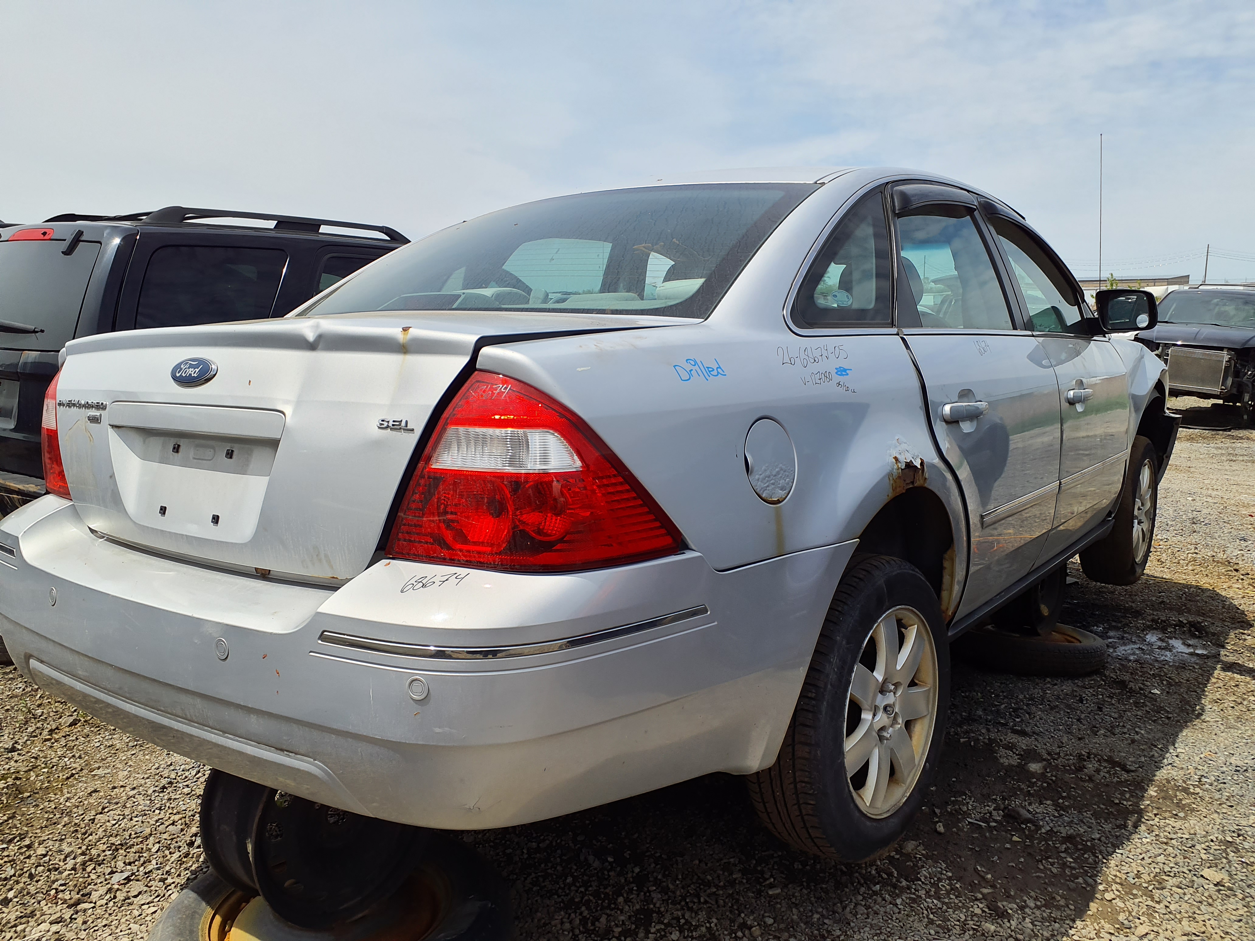 FORD FIVE HUNDRED 2005