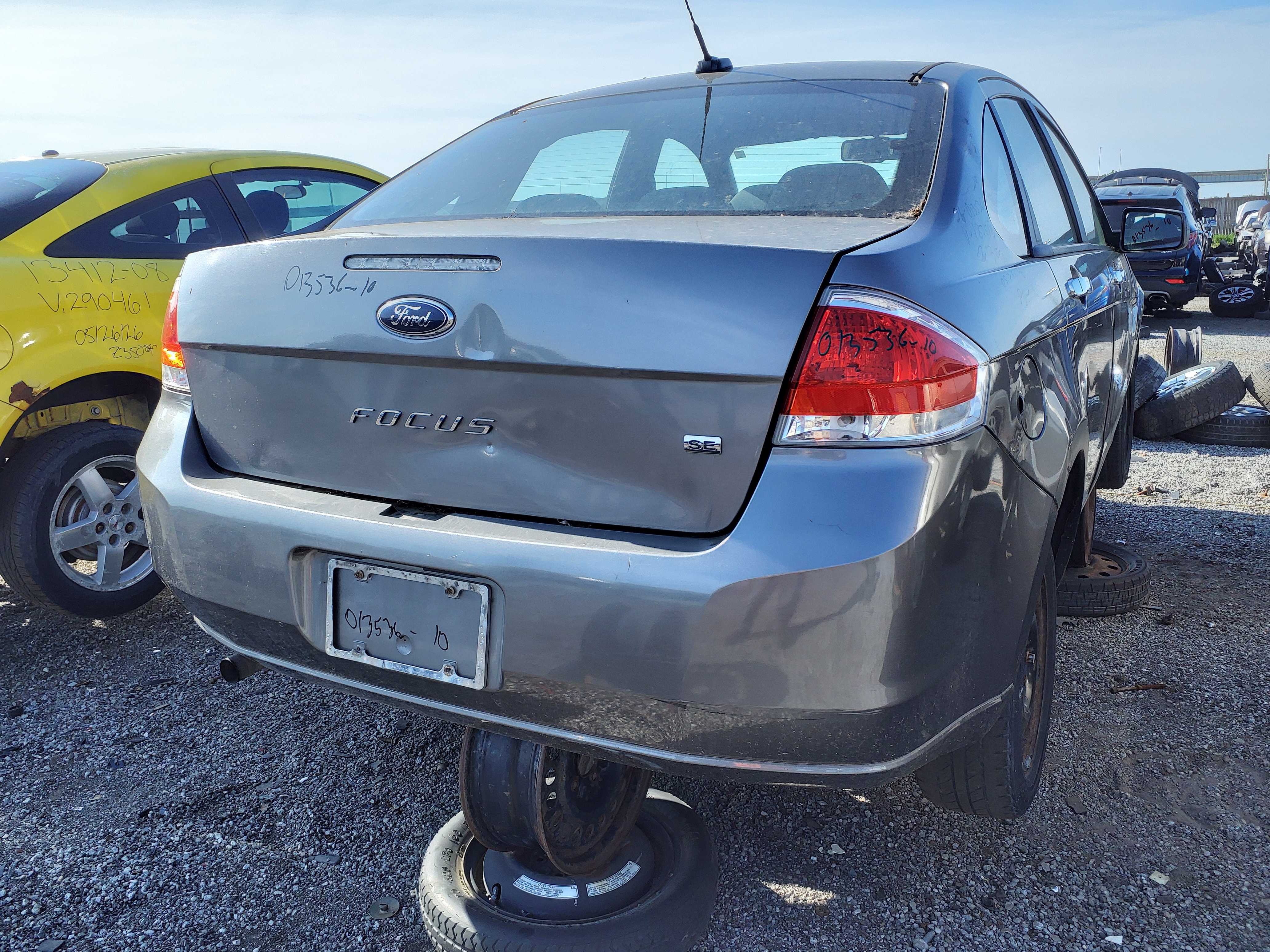 FORD FOCUS 2010