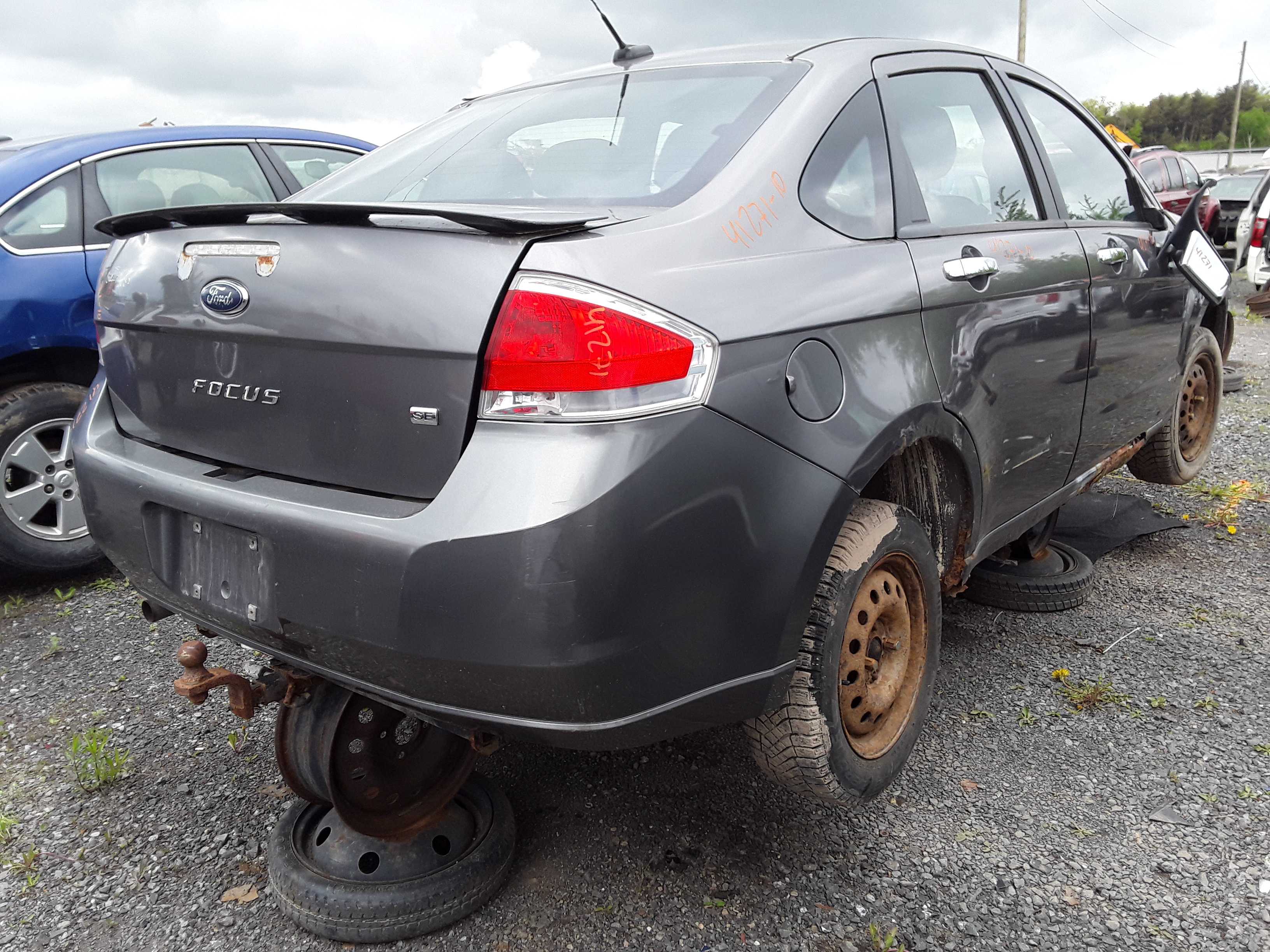FORD FOCUS 2010