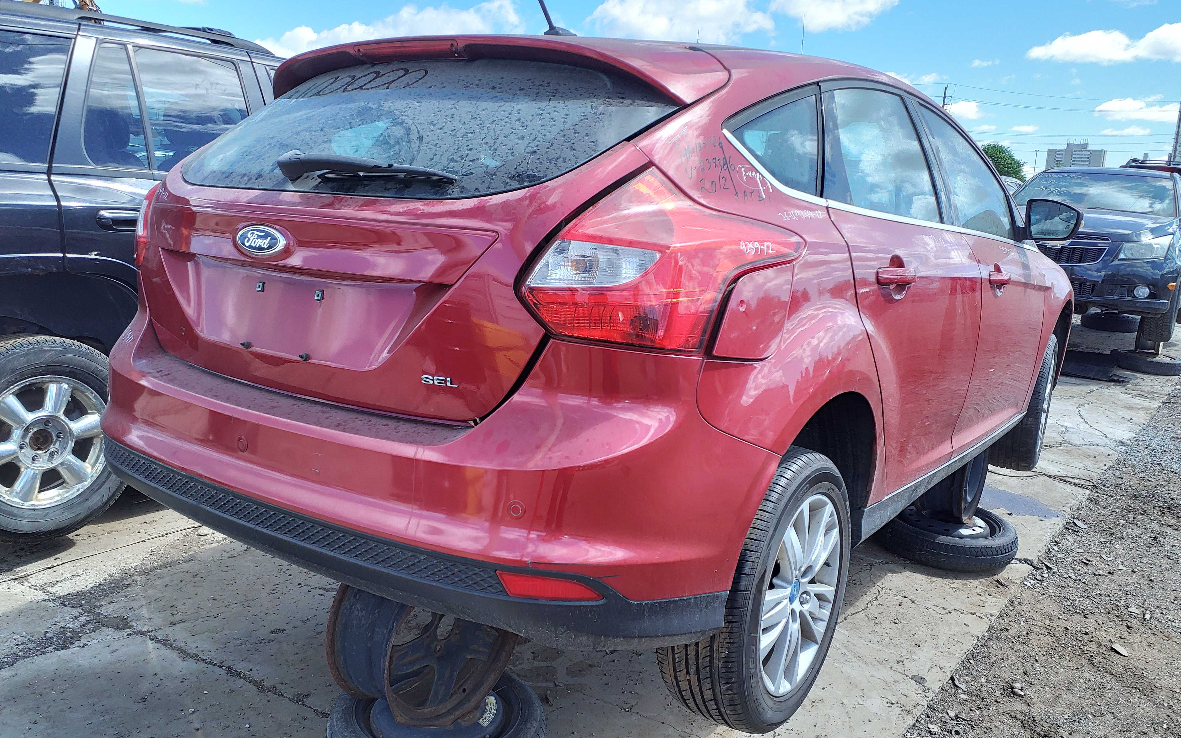 FORD FOCUS 2012
