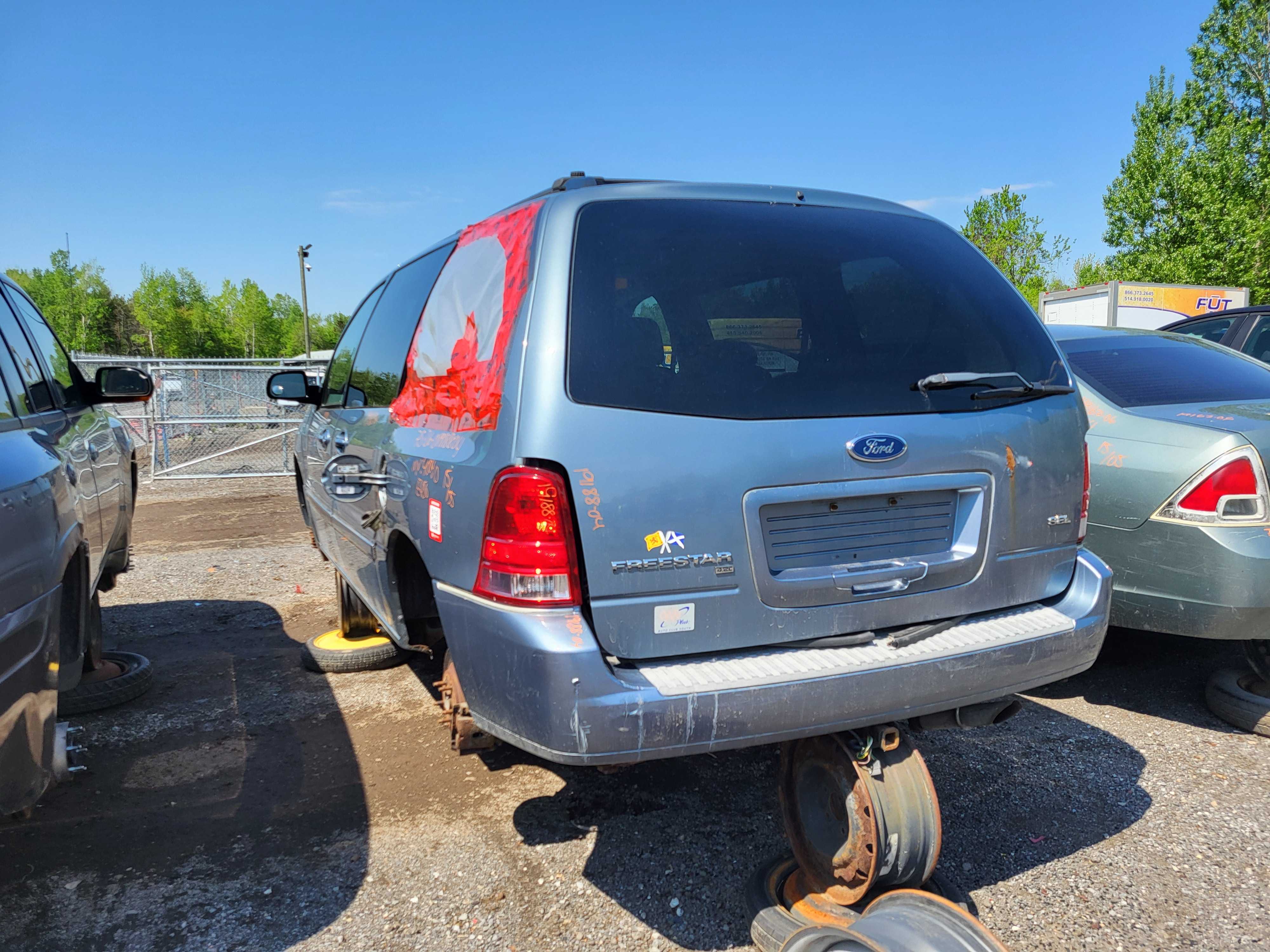 FORD FREESTAR 2004