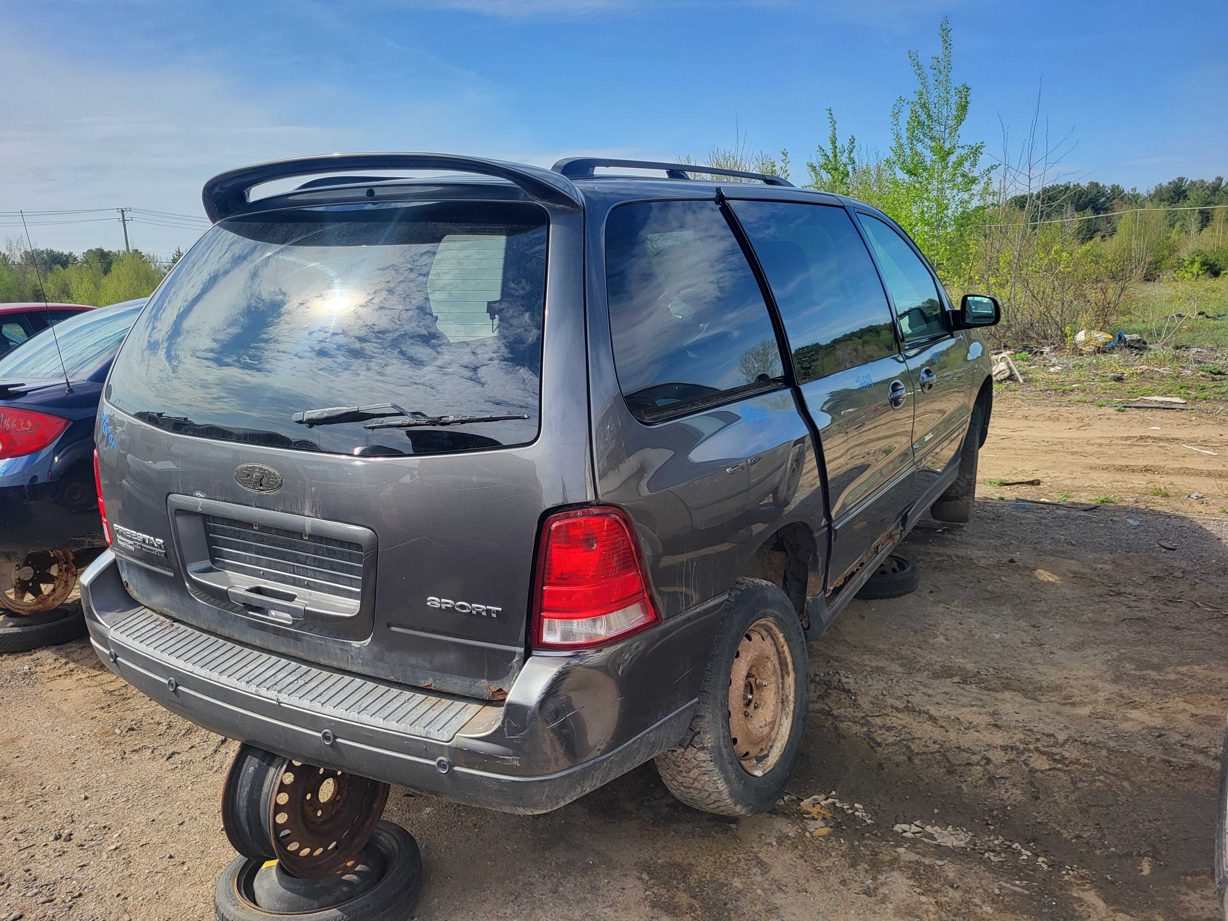 FORD FREESTAR 2005