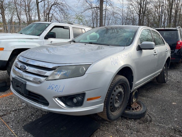 FORD FUSION 2010