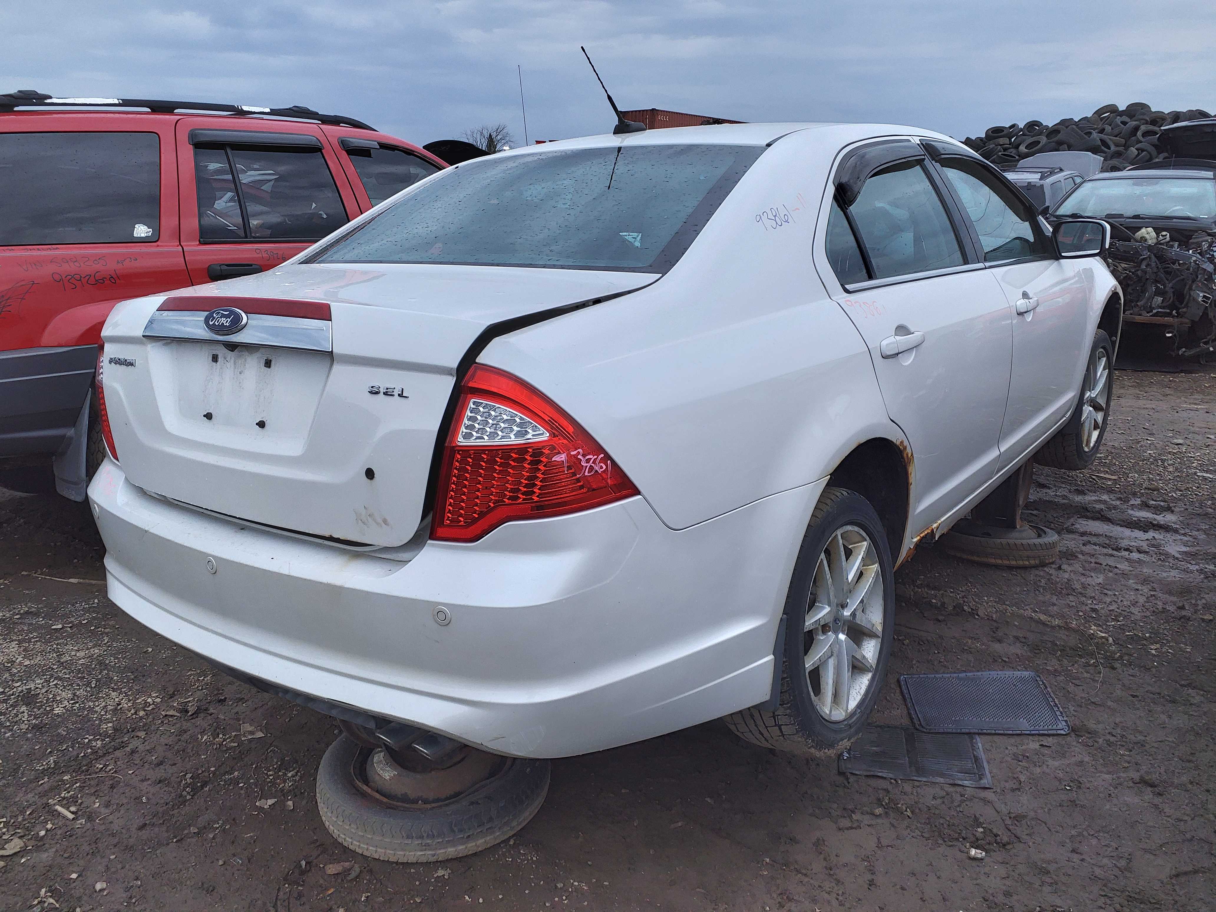 FORD FUSION 2011
